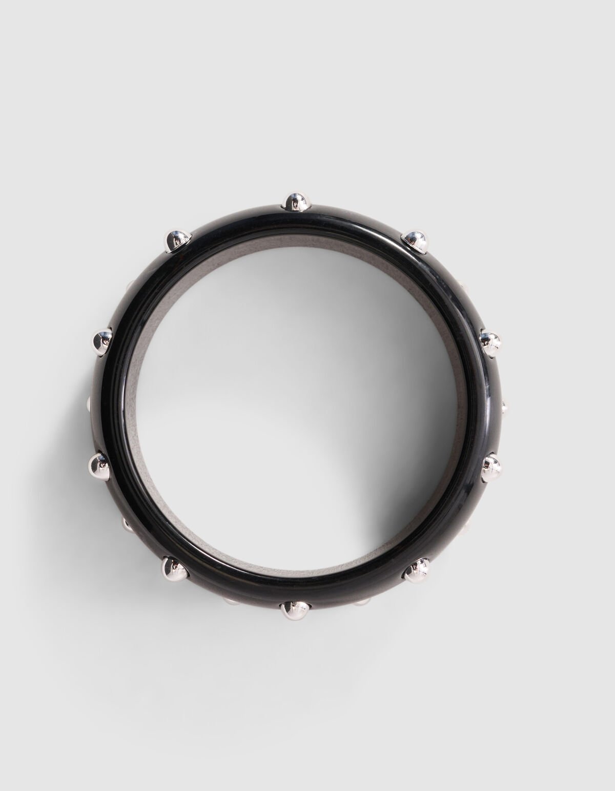 Gro&szlig;er Armreif mit Nieten Schwarz SHOEBY ACCESSOIRES