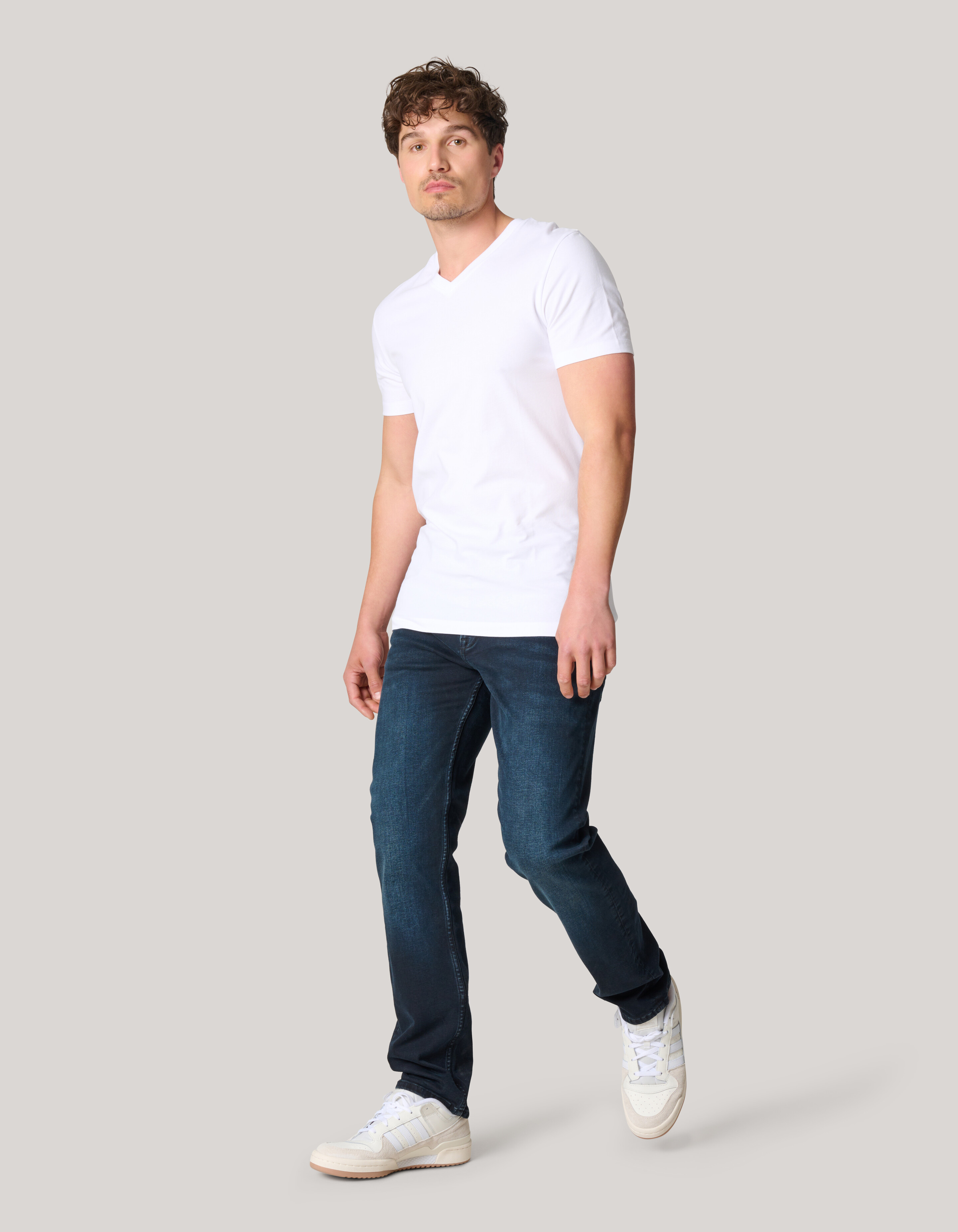 Straight Jeans Blau/Schwarz Länge 32 Refill