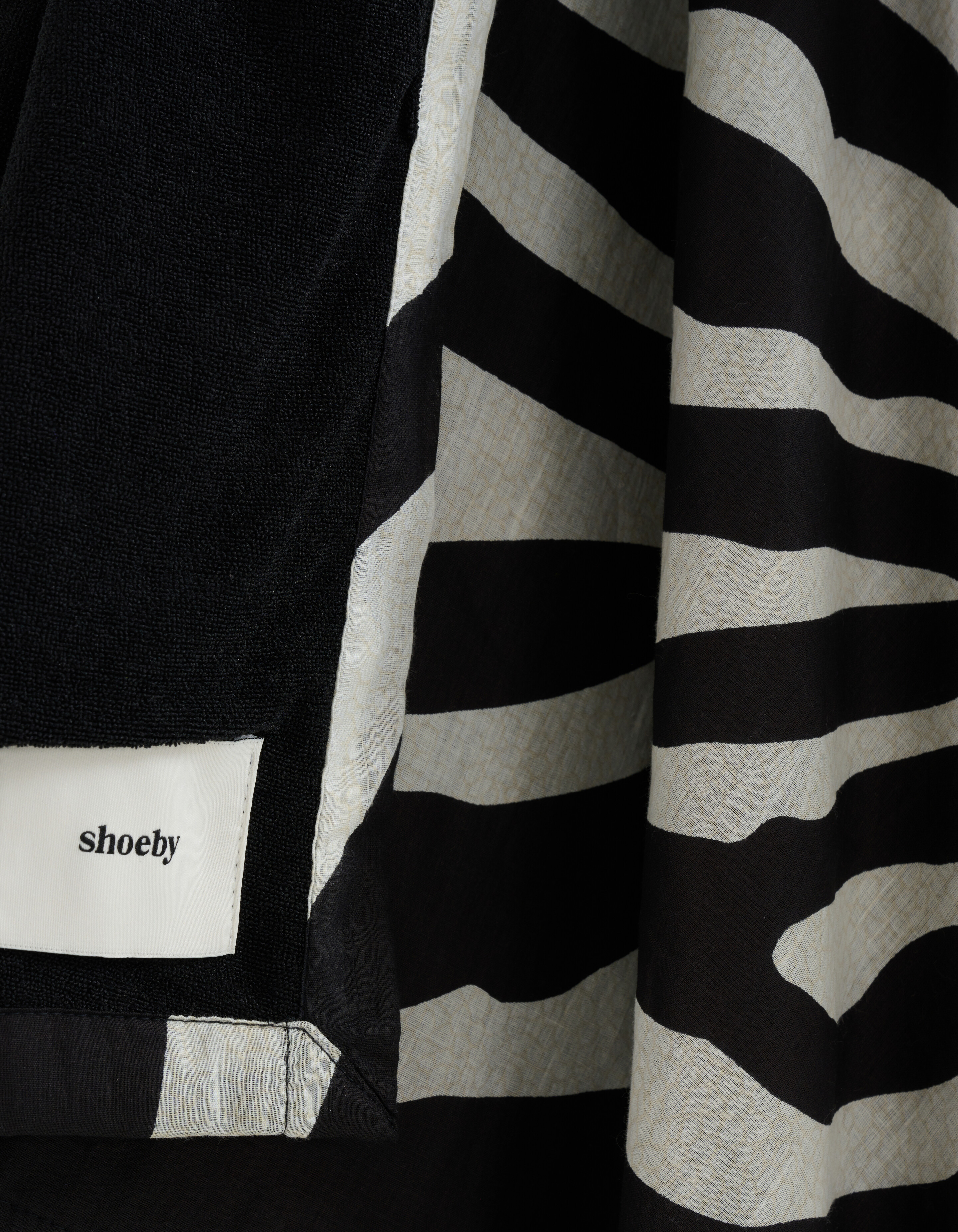 Zebra Print Badetuch Schwarz/Weiß SHOEBY ACCESSOIRES