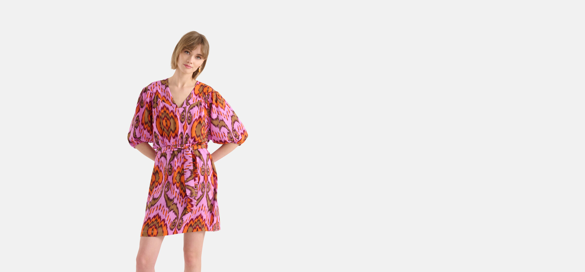 Grafik Print Kleid Lila SHOEBY WOMEN