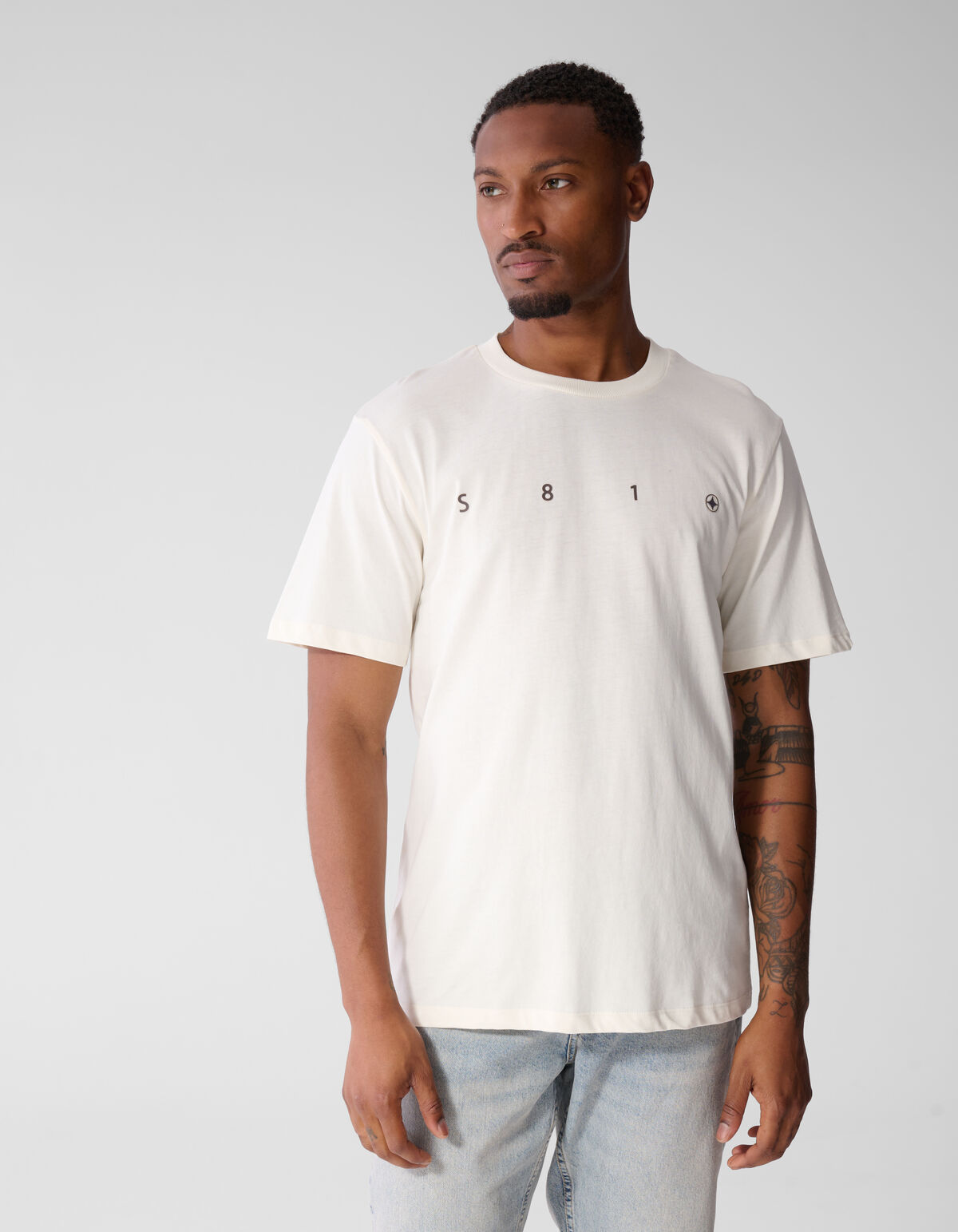 Minimal Artwork T-Shirt Gebrochen Wei&szlig; SHOEBY MEN