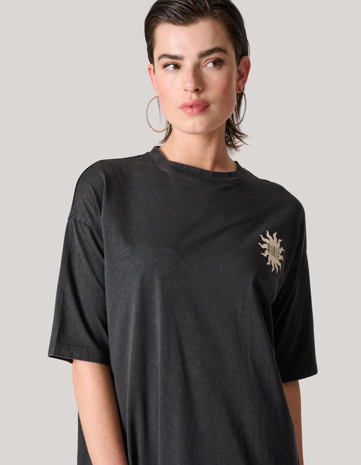 Gewaschenes T-Shirt-Kleid Dunkelgrau SHOEBY WOMEN