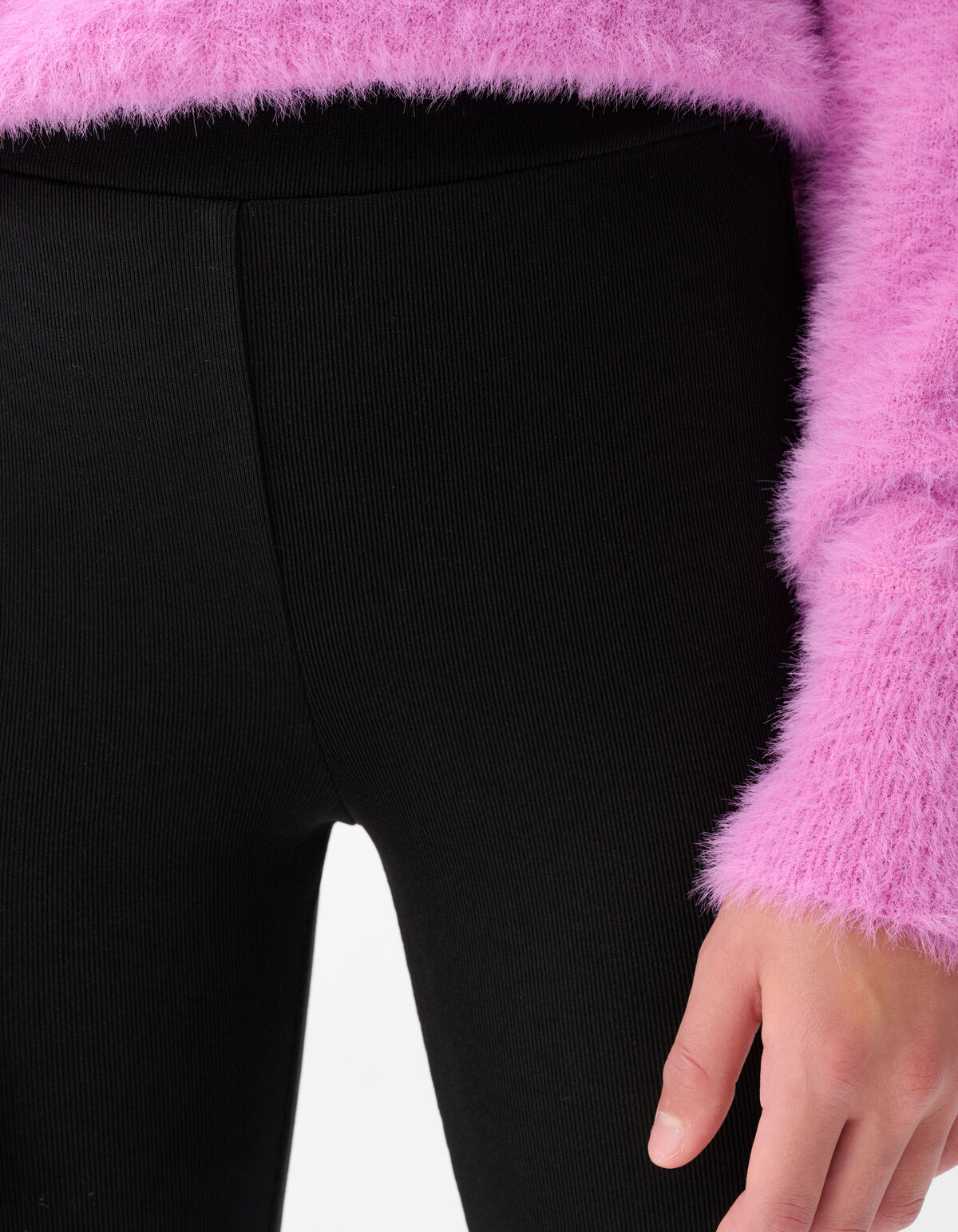 Ausgestellte Rippen-Leggings Schwarz SHOEBY GIRLS