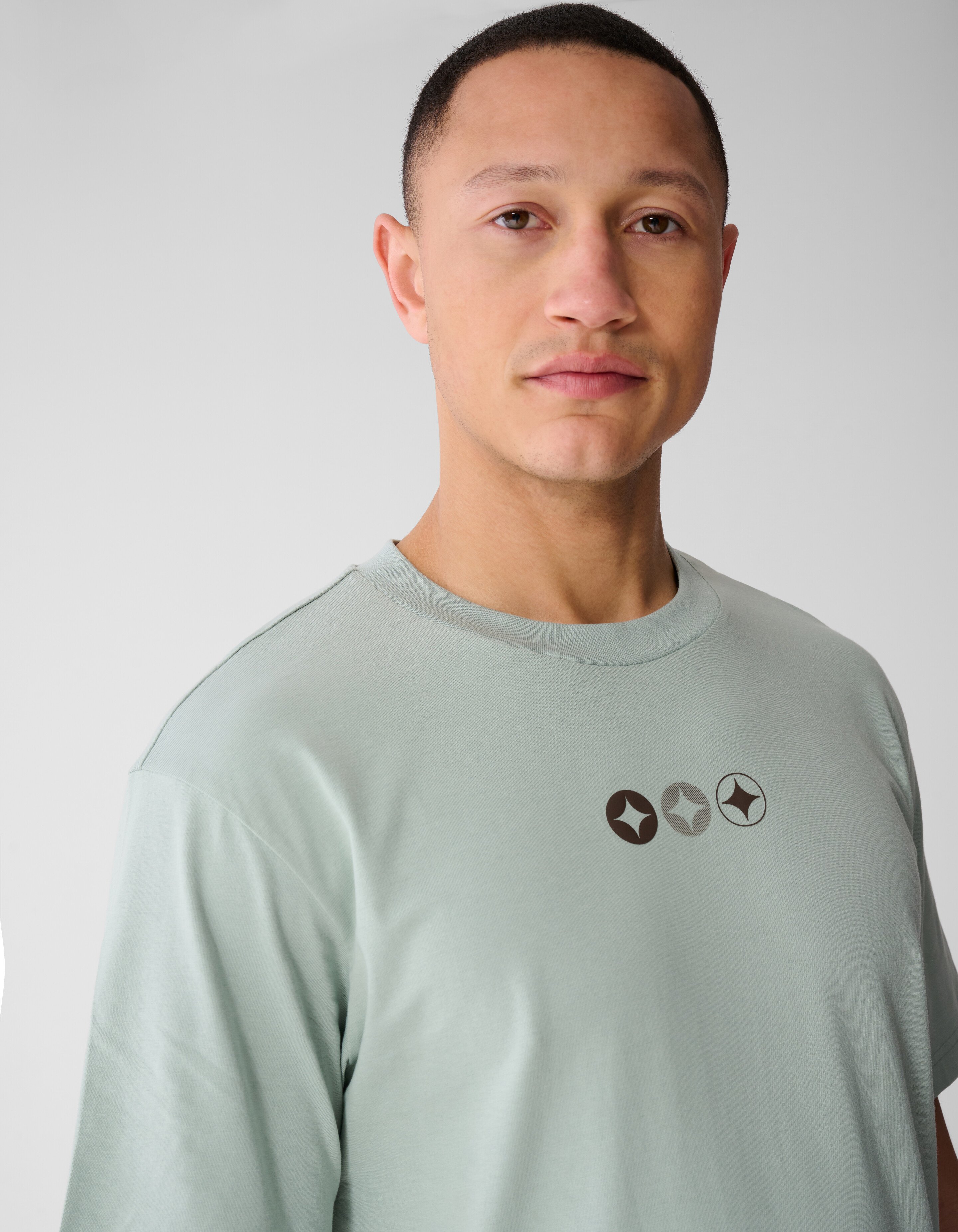 Spark Logo Artwork T-Shirt Hellgr&uuml;n SHOEBY MEN