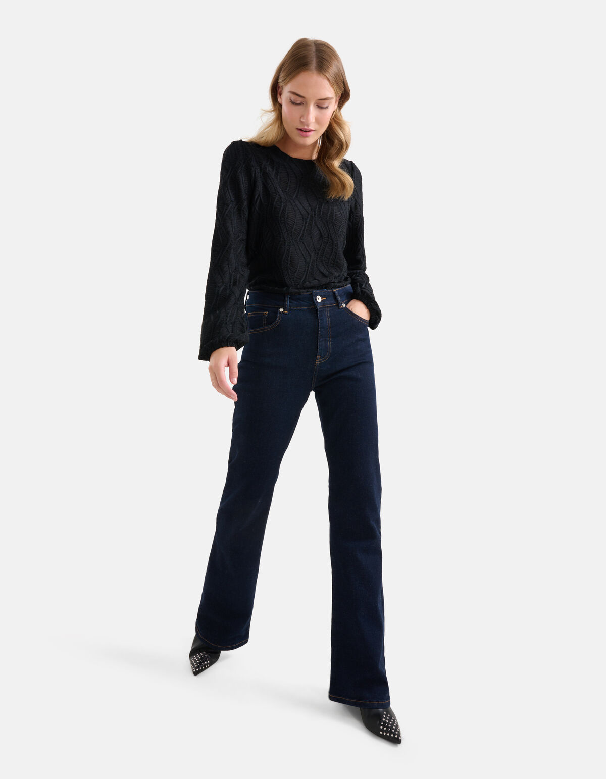 Ausgestellte dunkle Denim-Jeans SHOEBY WOMEN