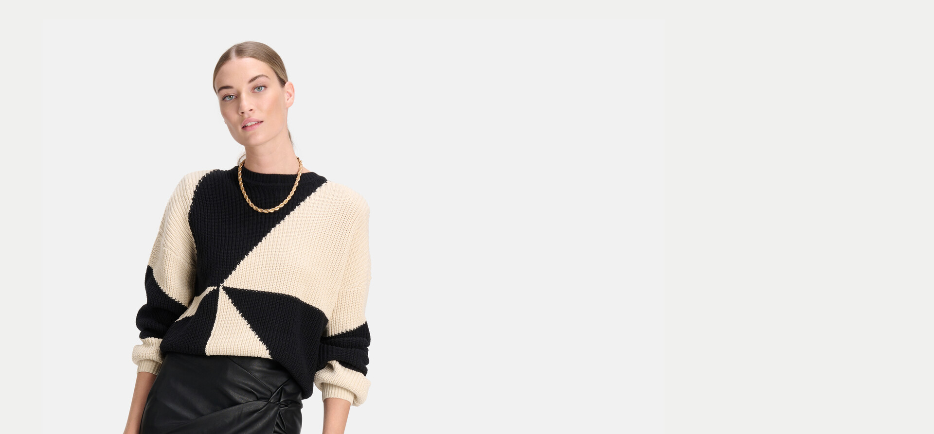 Pullover mit Colourblock By Mieke SHOEBY WOMEN