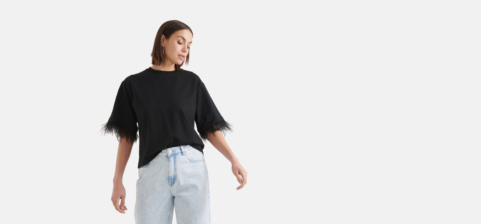 T-Shirt mit Federn Schwarz SHOEBY WOMEN