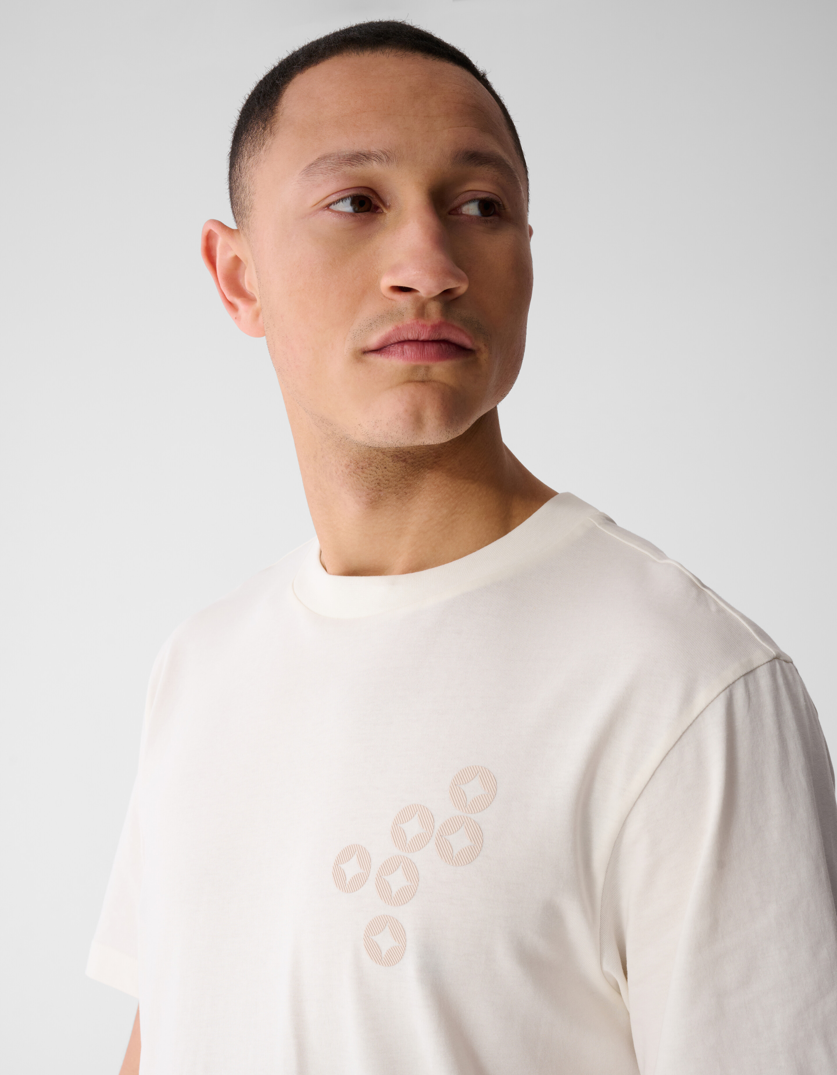 Spread Logo T-Shirt Gebrochen Wei&szlig; SHOEBY MEN