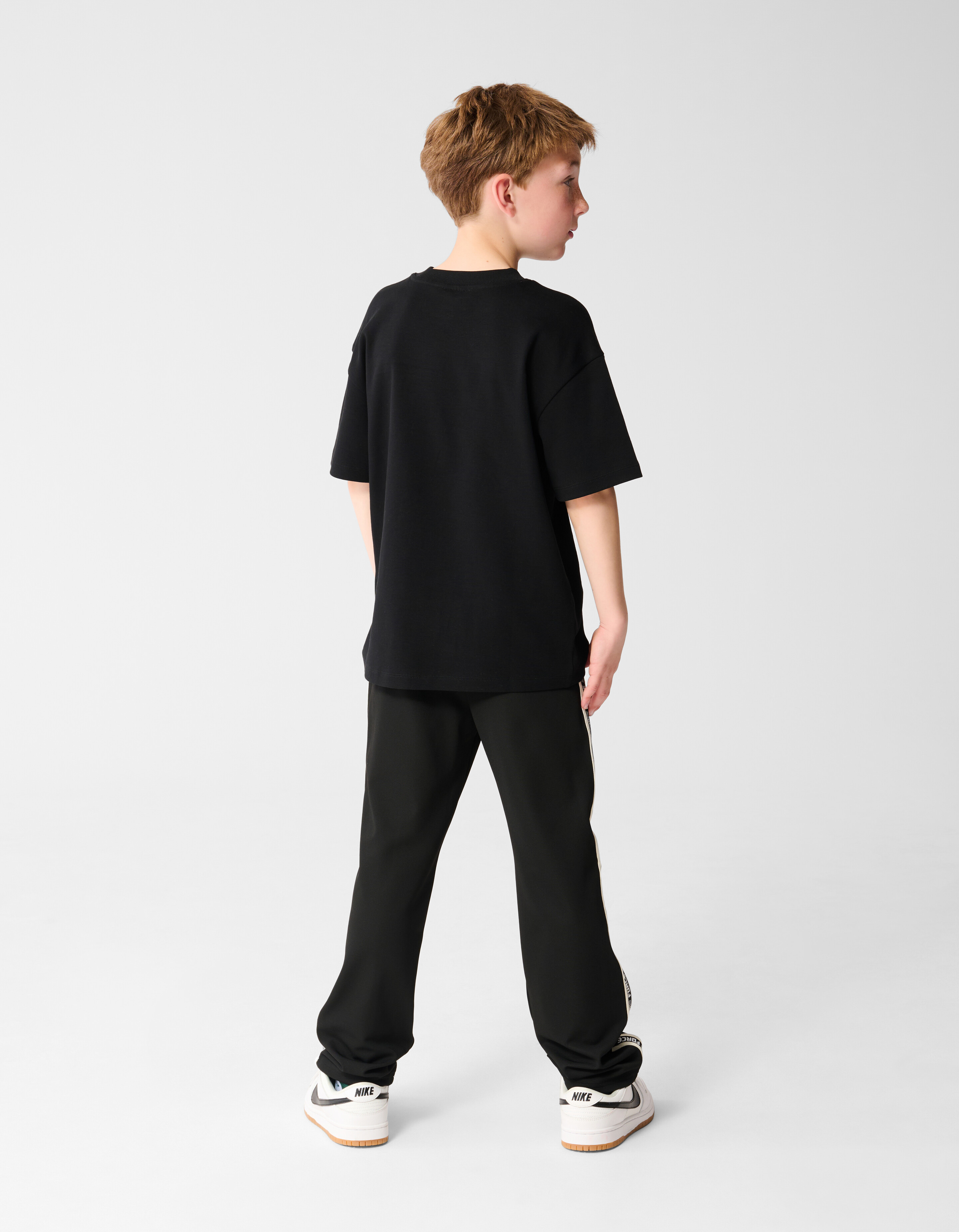 Basic-T-Shirt Schwarz SHOEBY BOYS
