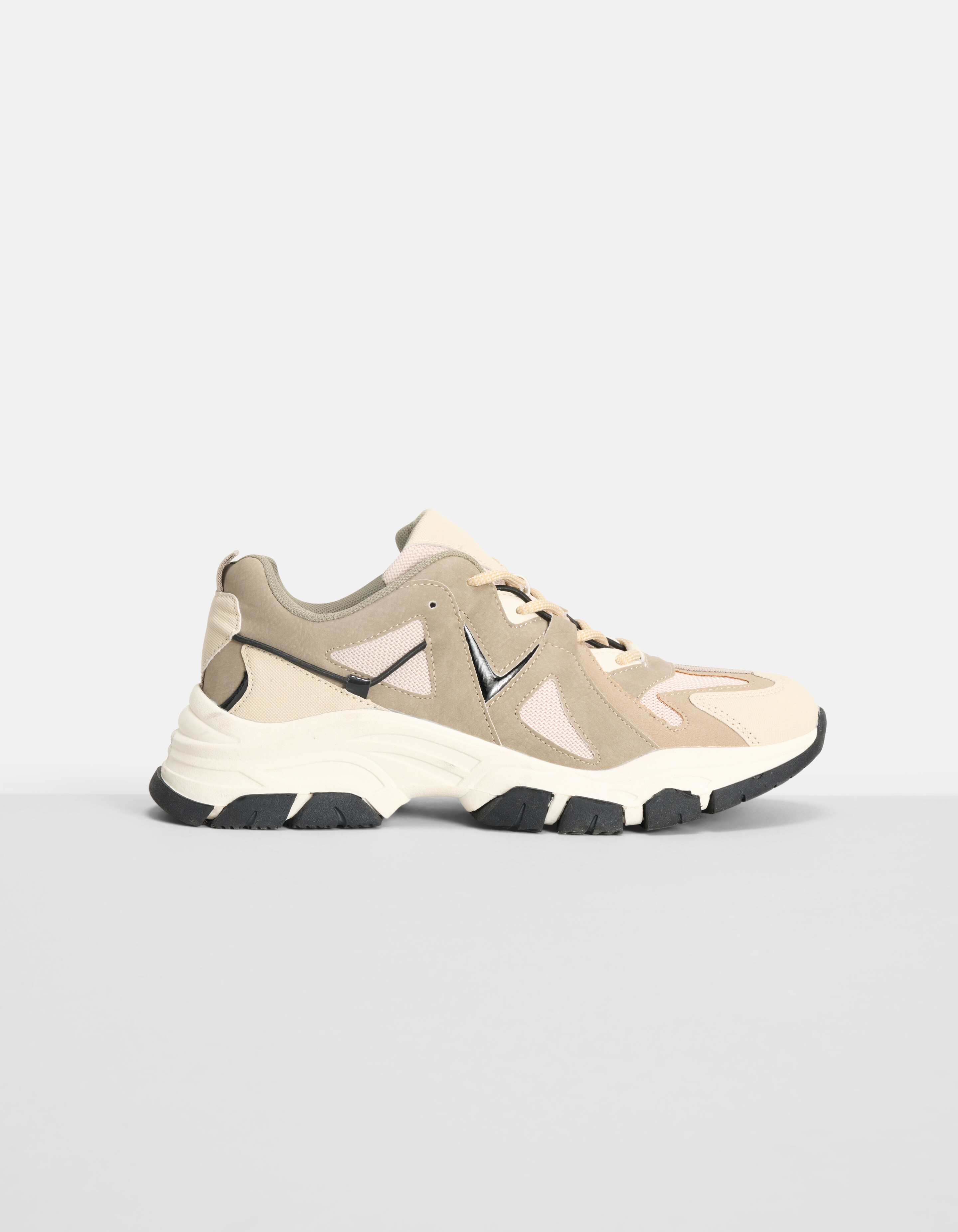 Chunky Sneakers Beige SHOEBY SHOES