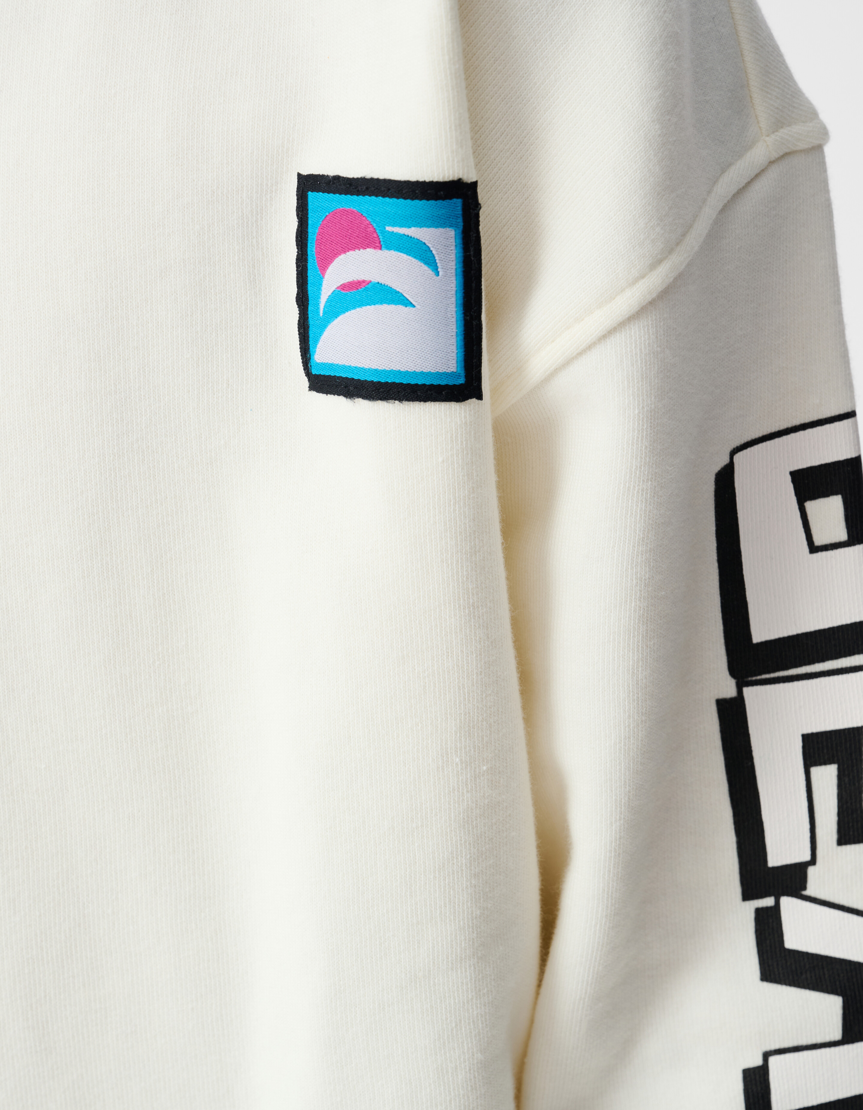 Wave Artwork Pullover Off White SHOEBY BOYS