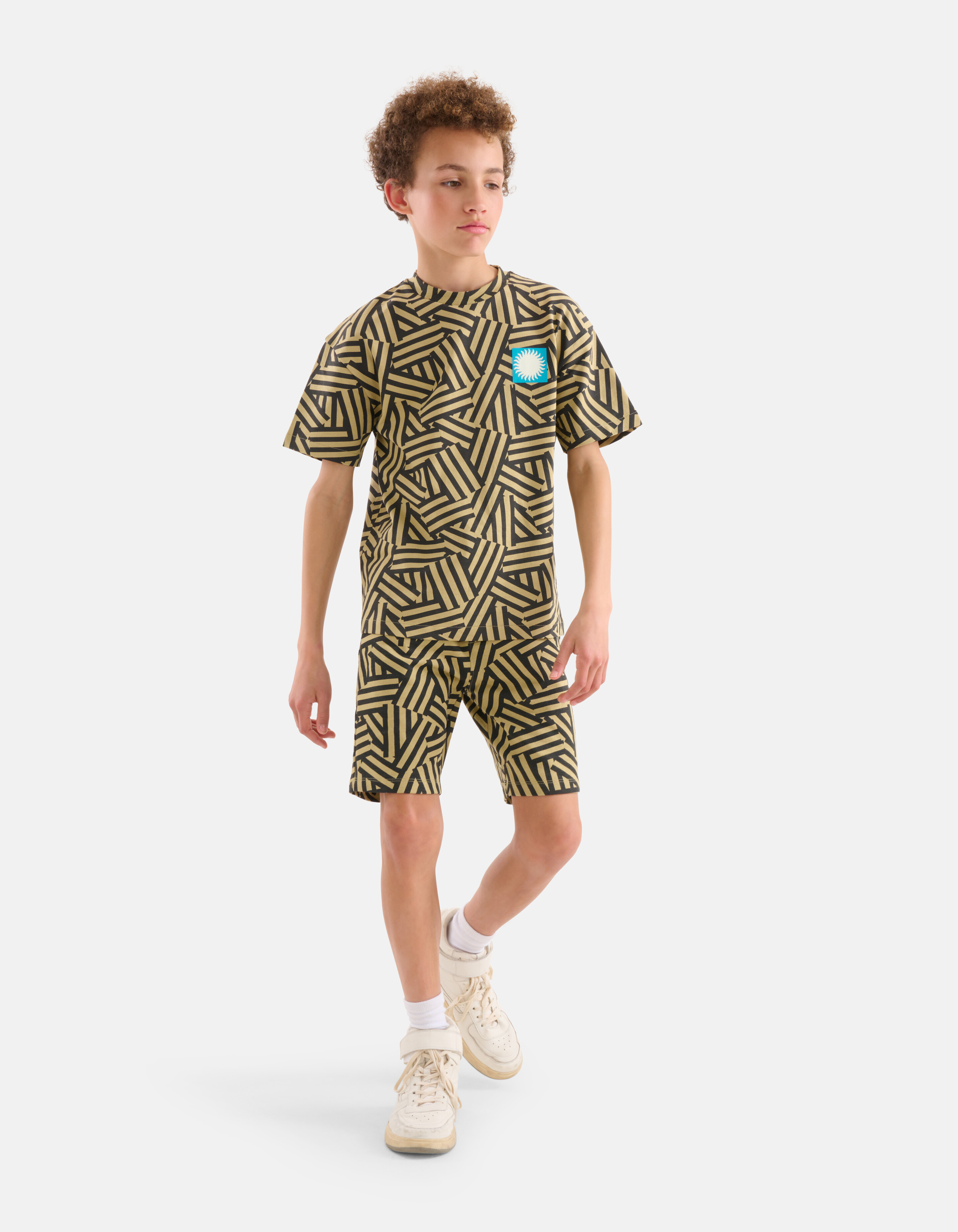 Geometrisches T-shirt Sand SHOEBY BOYS