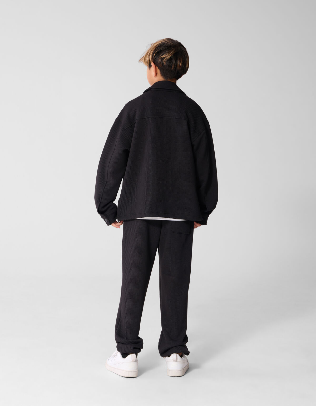 Relaxed Fit Hose Schwarz SHOEBY BOYS
