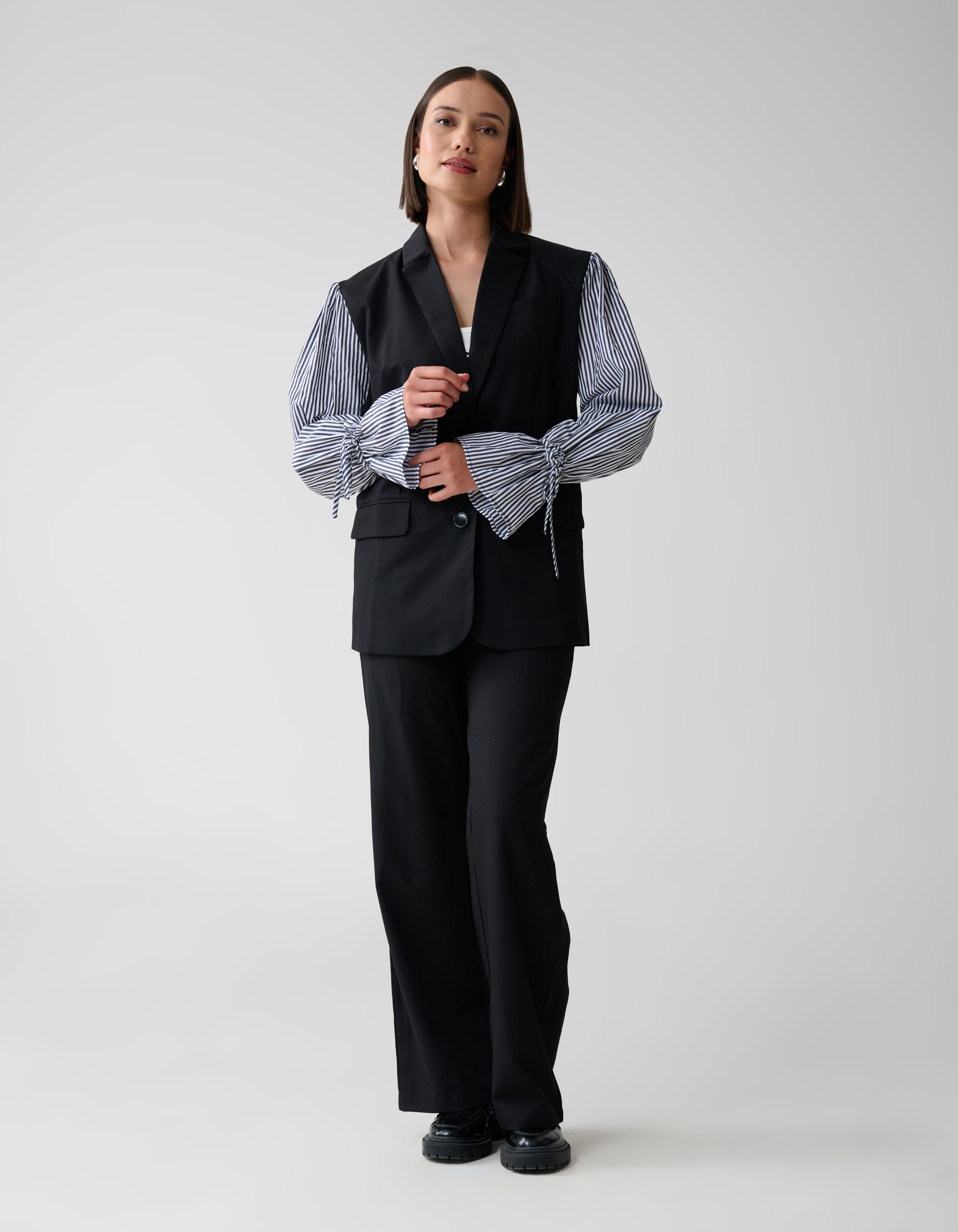 Blazer mit Popeline-Ärmeln Schwarz SHOEBY WOMEN
