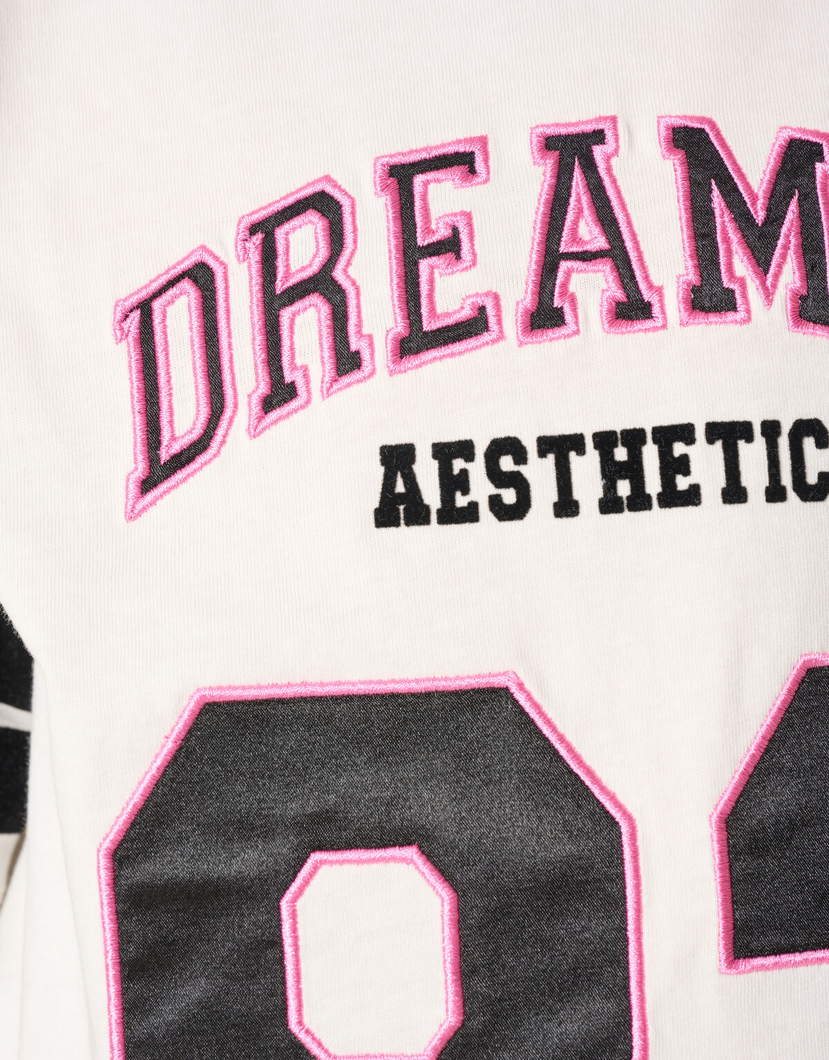 Varsity-T-Shirt Off White SHOEBY GIRLS
