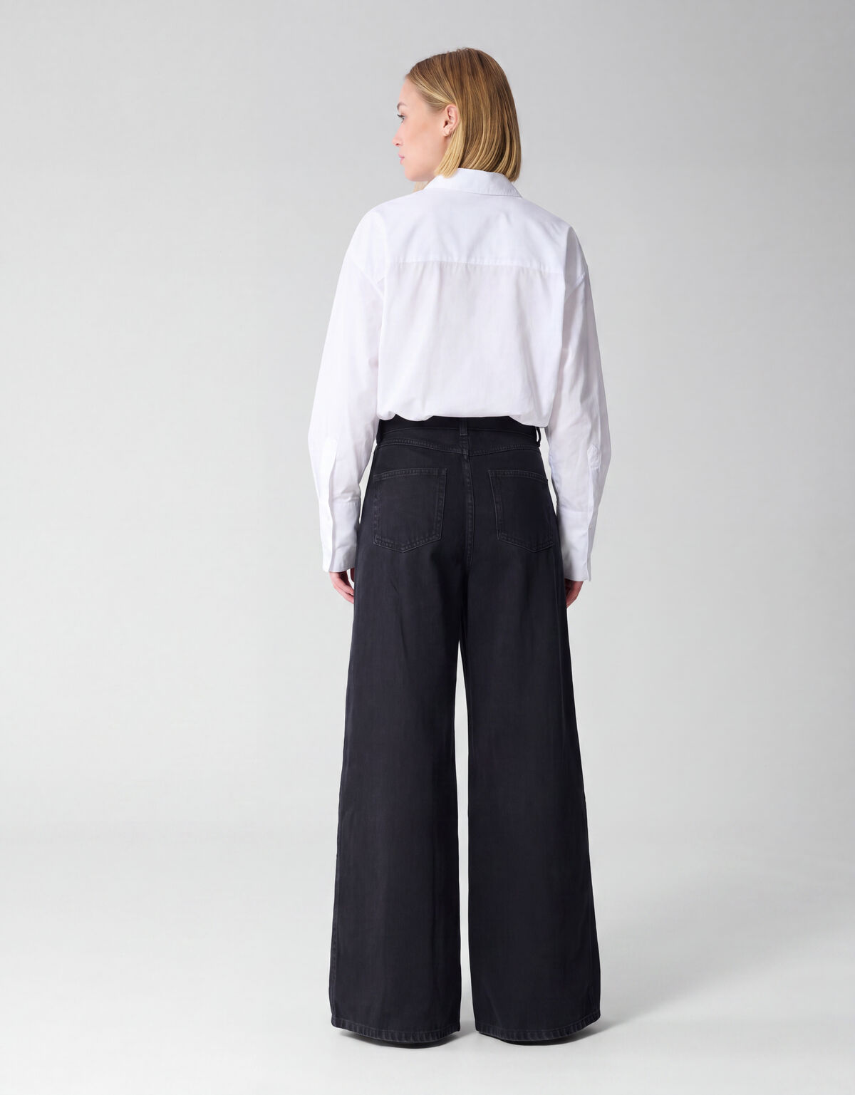 Ultra Wide Leg Fit Jeans Schwarz By Lonneke SHOEBY WOMEN