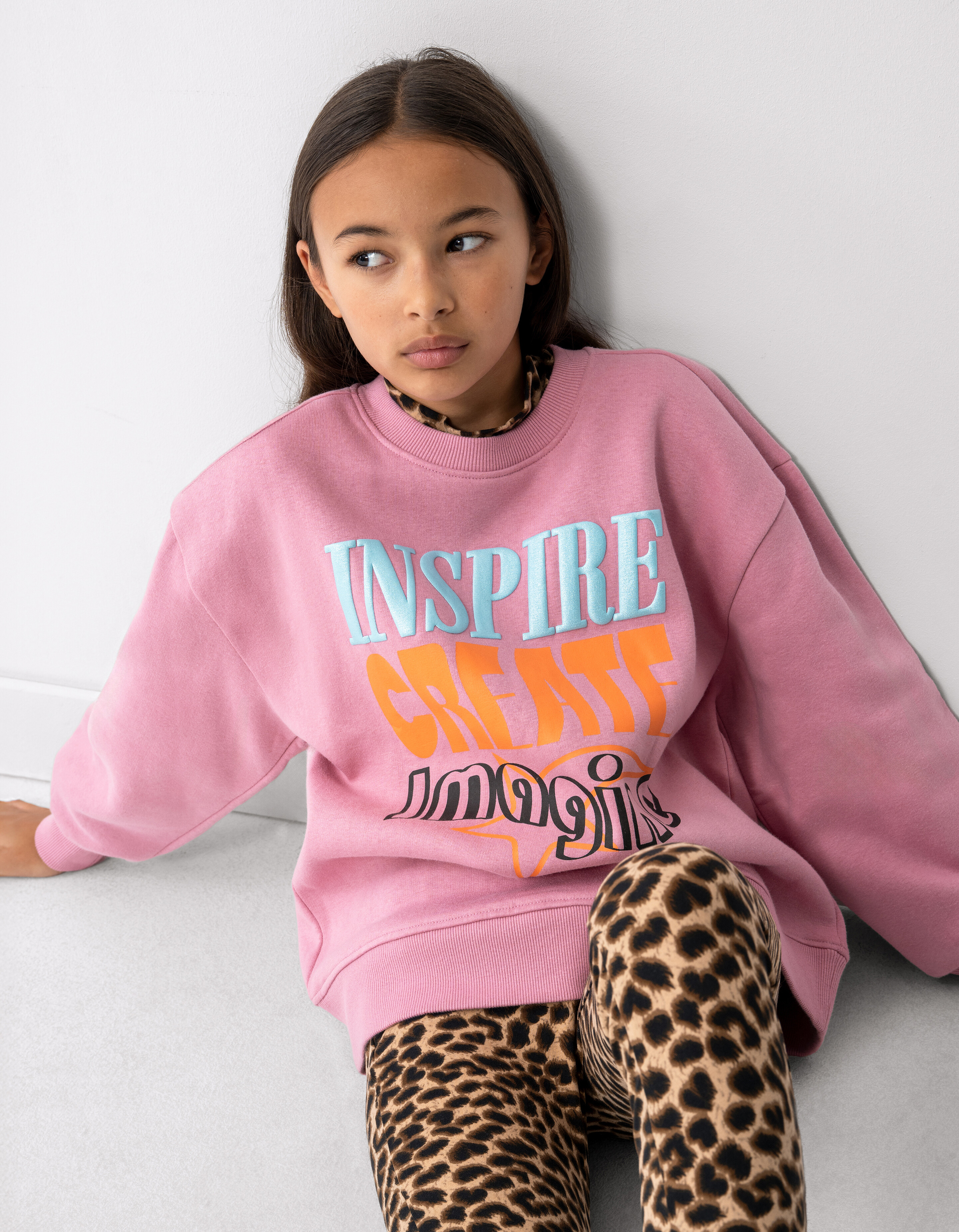 Inspire Artwork Pullover Rosa SHOEBY GIRLS