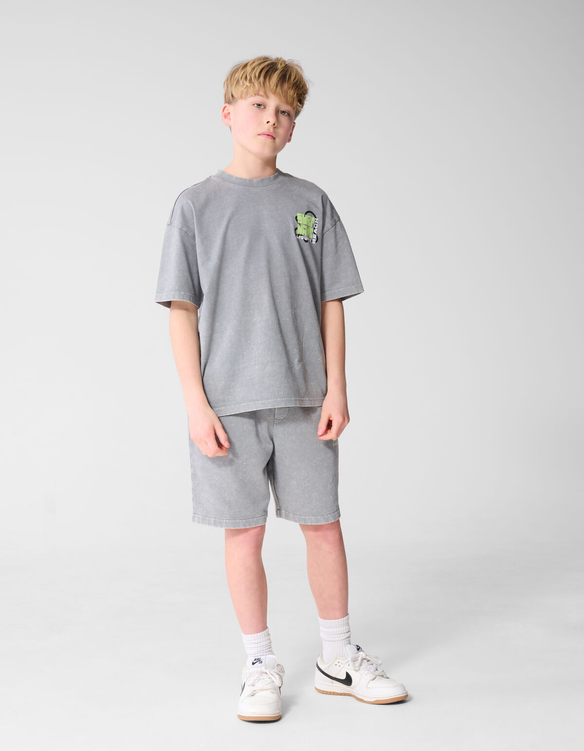 Surf Wave Artwork T-Shirt Grau SHOEBY BOYS