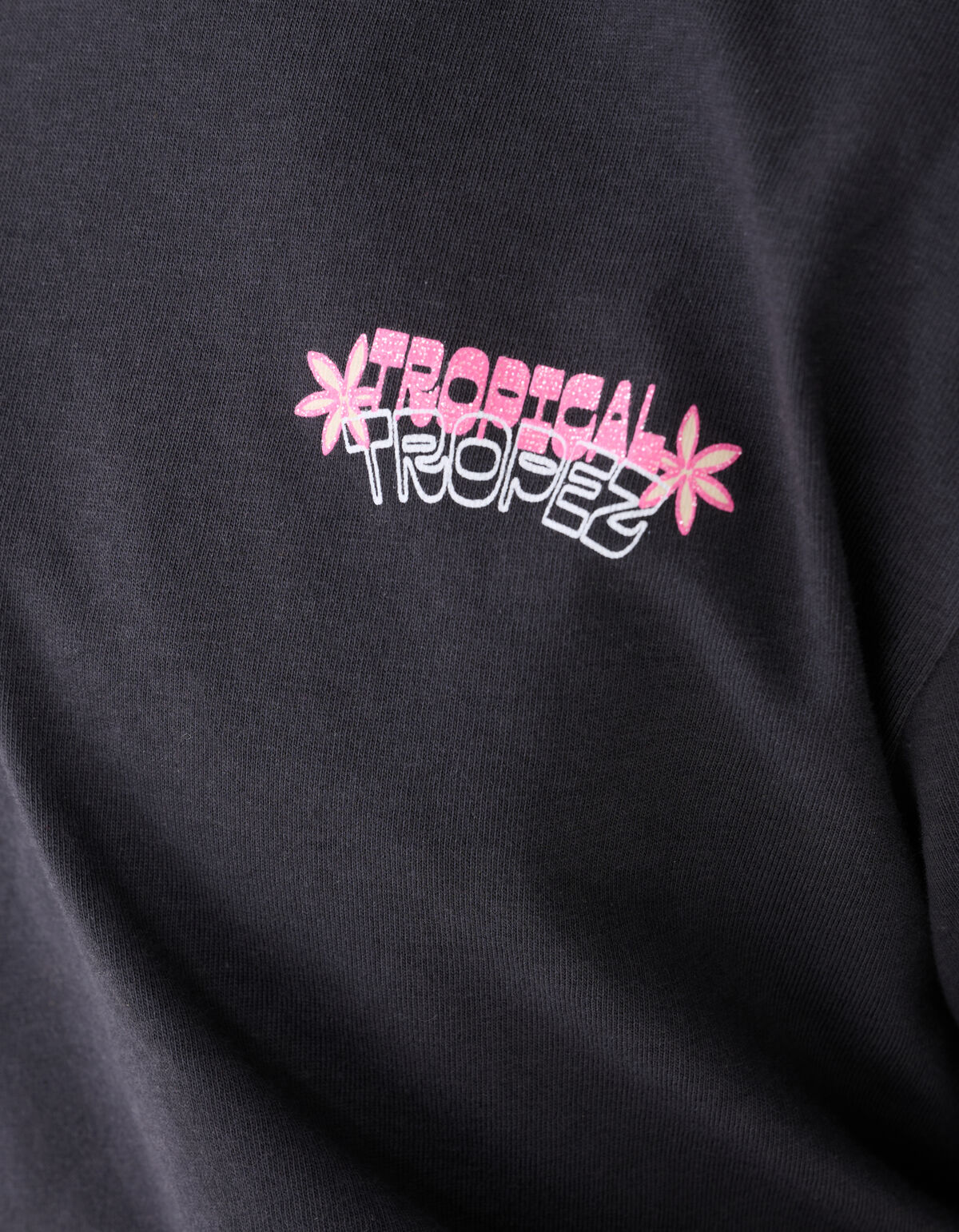 Tropez Artwork T-Shirt Dunkelgrau SHOEBY GIRLS