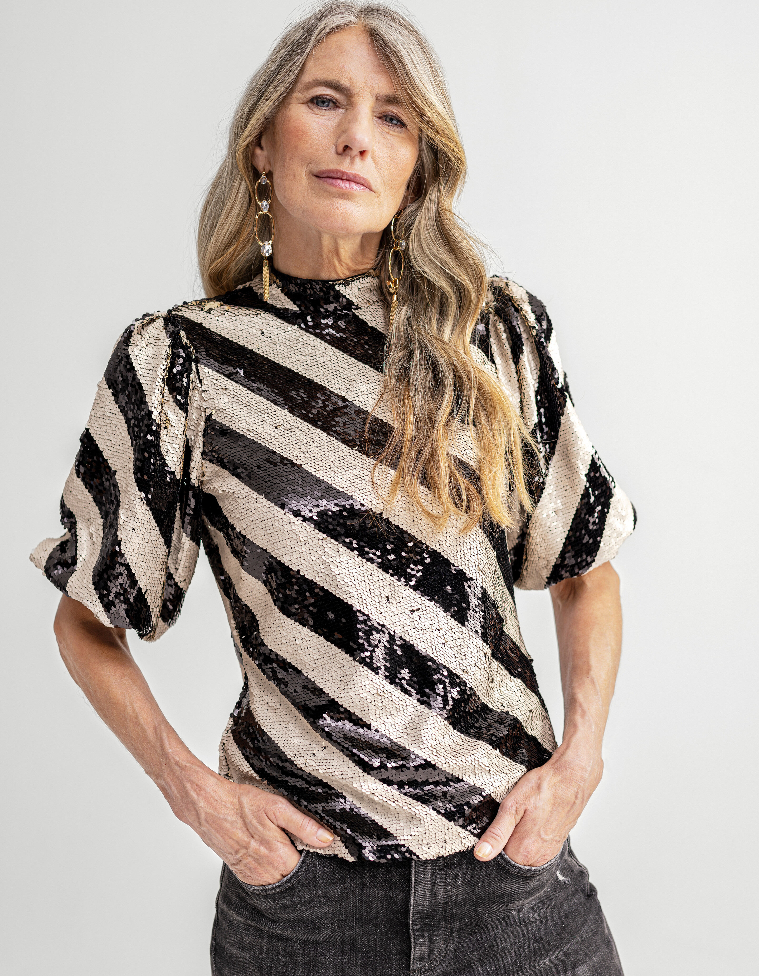 Pailletten-Top Schwarz/Weiß SHOEBY WOMEN