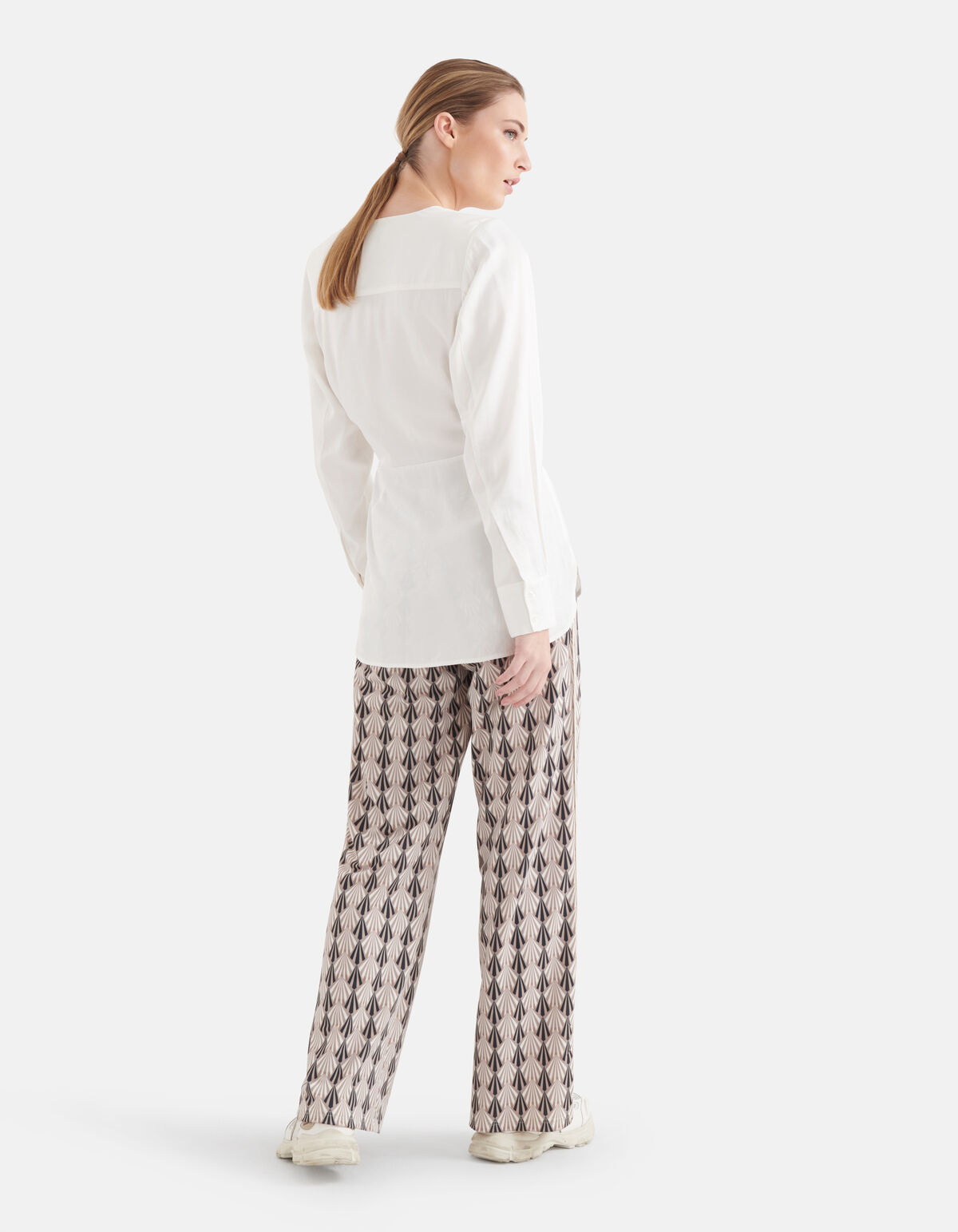 Satin-Wickelbluse Off White von Mieke SHOEBY WOMEN