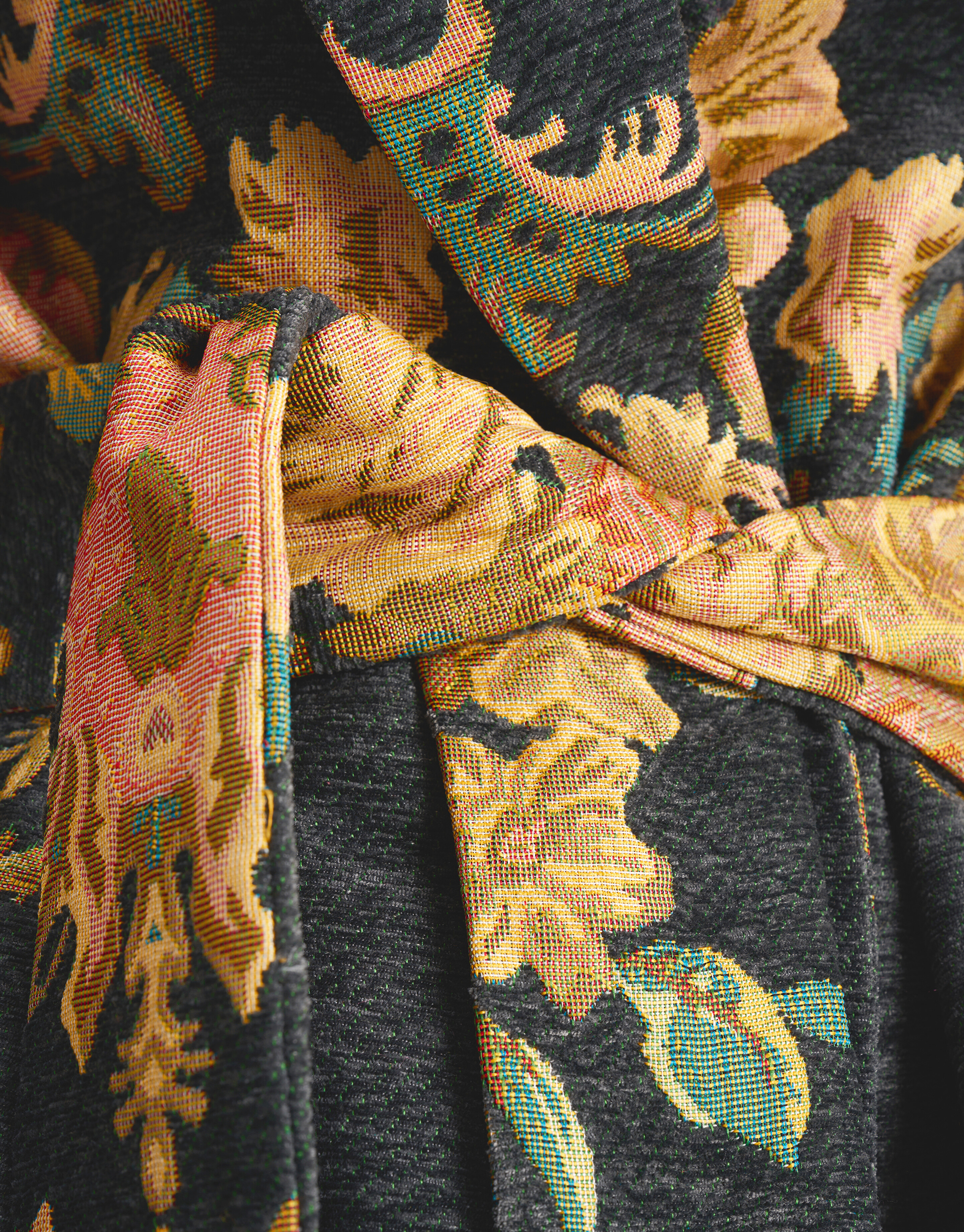 Jacquard-Kimono mit Blumendruck Dunkelgrau von Mie SHOEBY WOMEN
