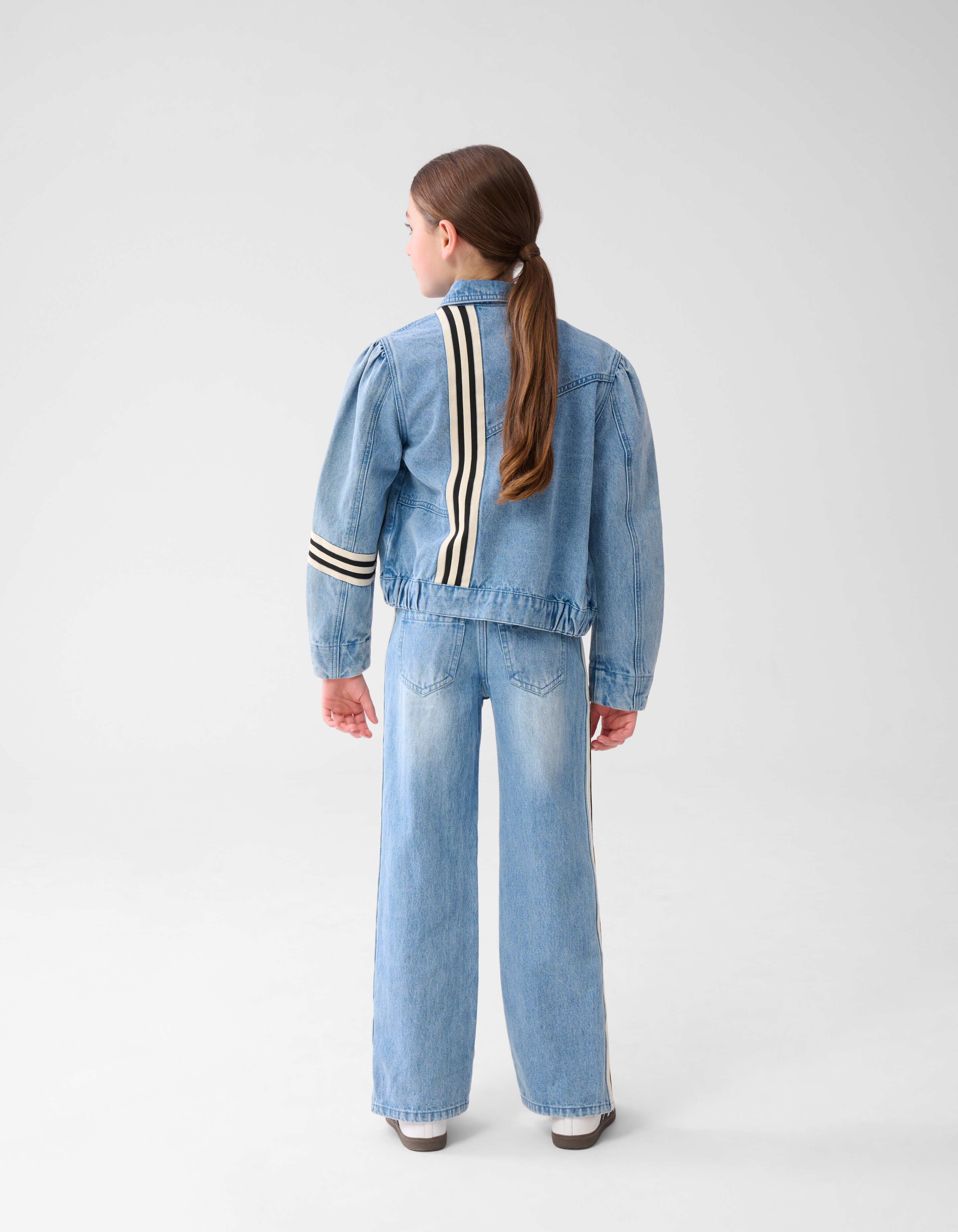 Sportliche Tape Jeans mit weitem Bein Blau SHOEBY GIRLS