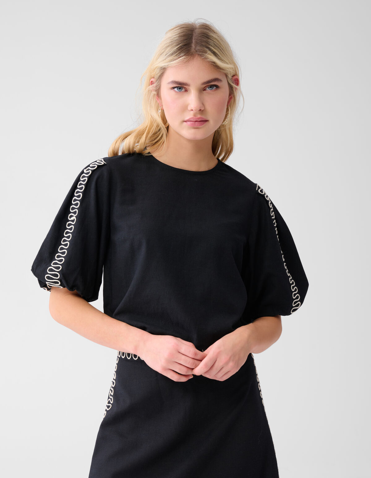 Besticktes Cropped Top Schwarz SHOEBY WOMEN