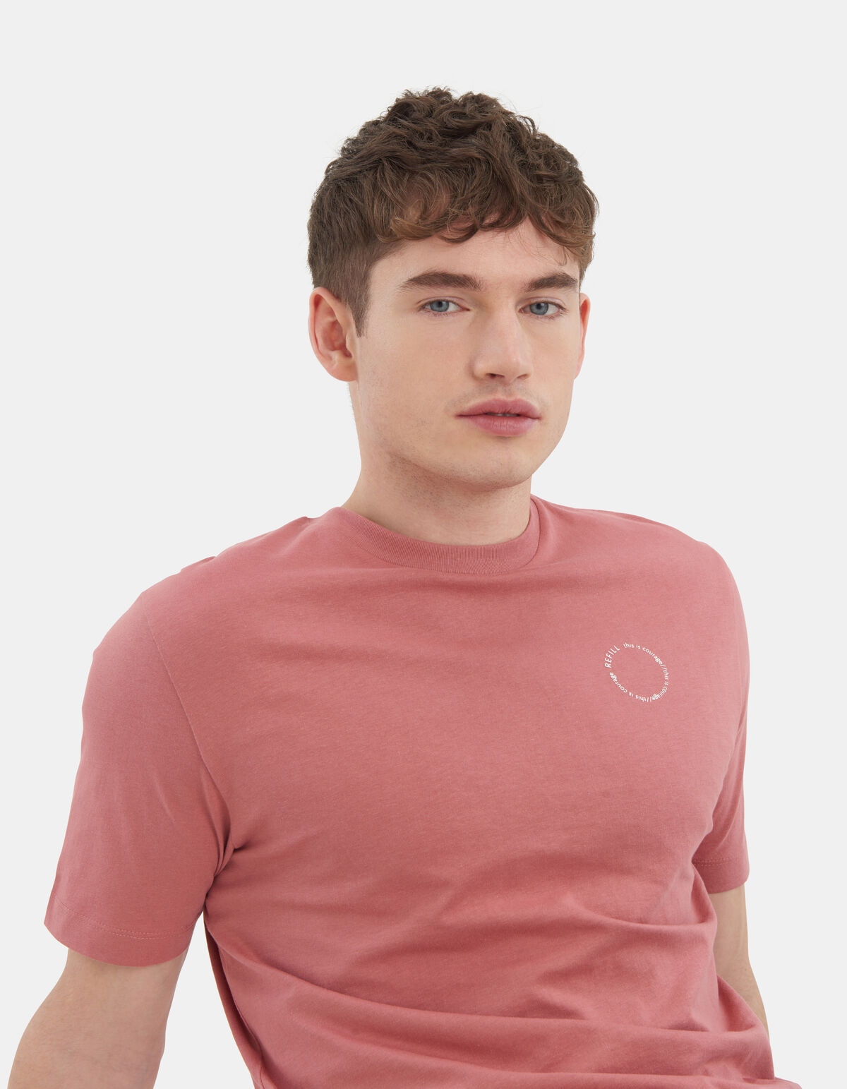 T-Shirt mit kleinem Aufdruck REFILL