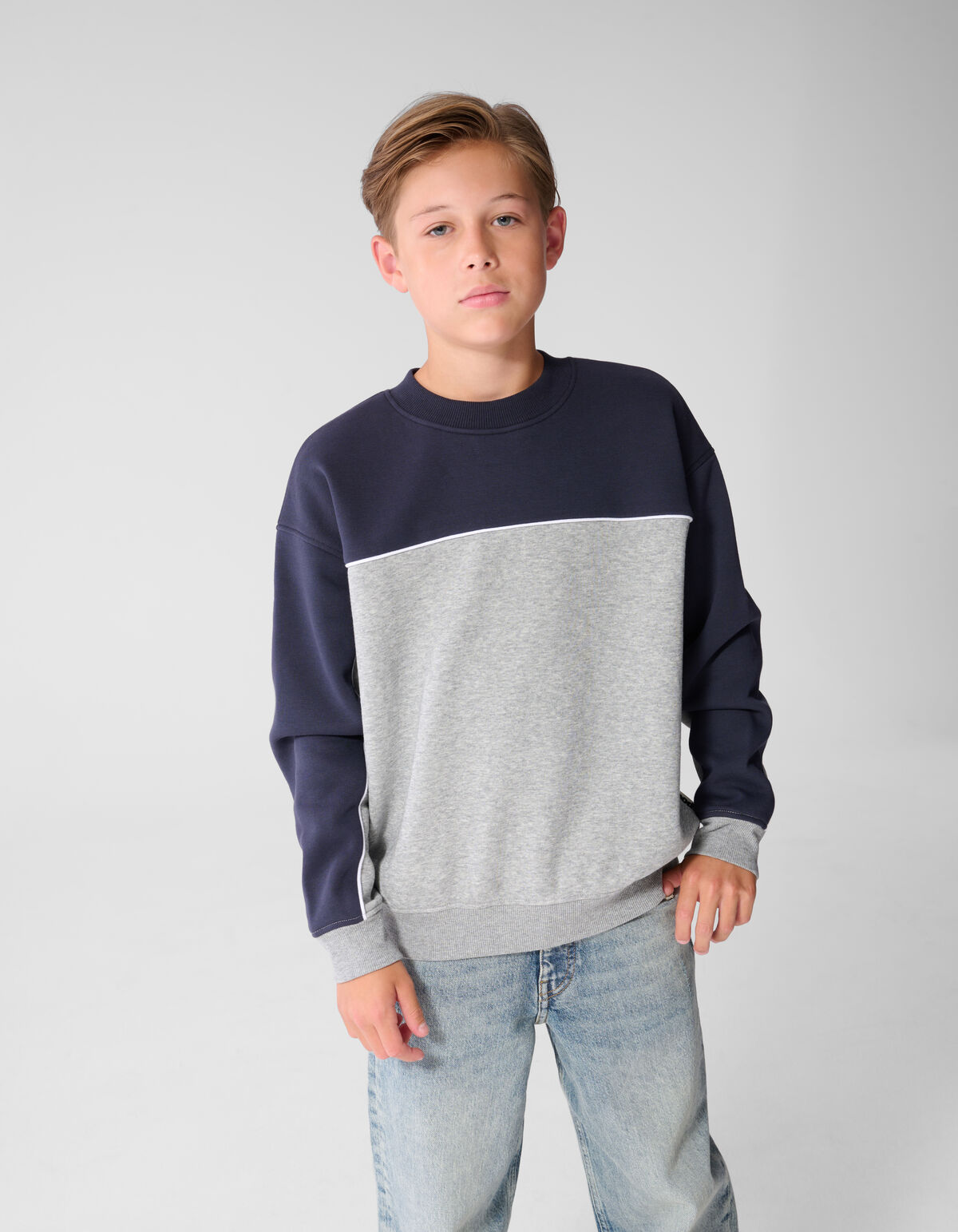 Oversized-Pullover mit Paspelierung grau/dunkelbl SHOEBY BOYS