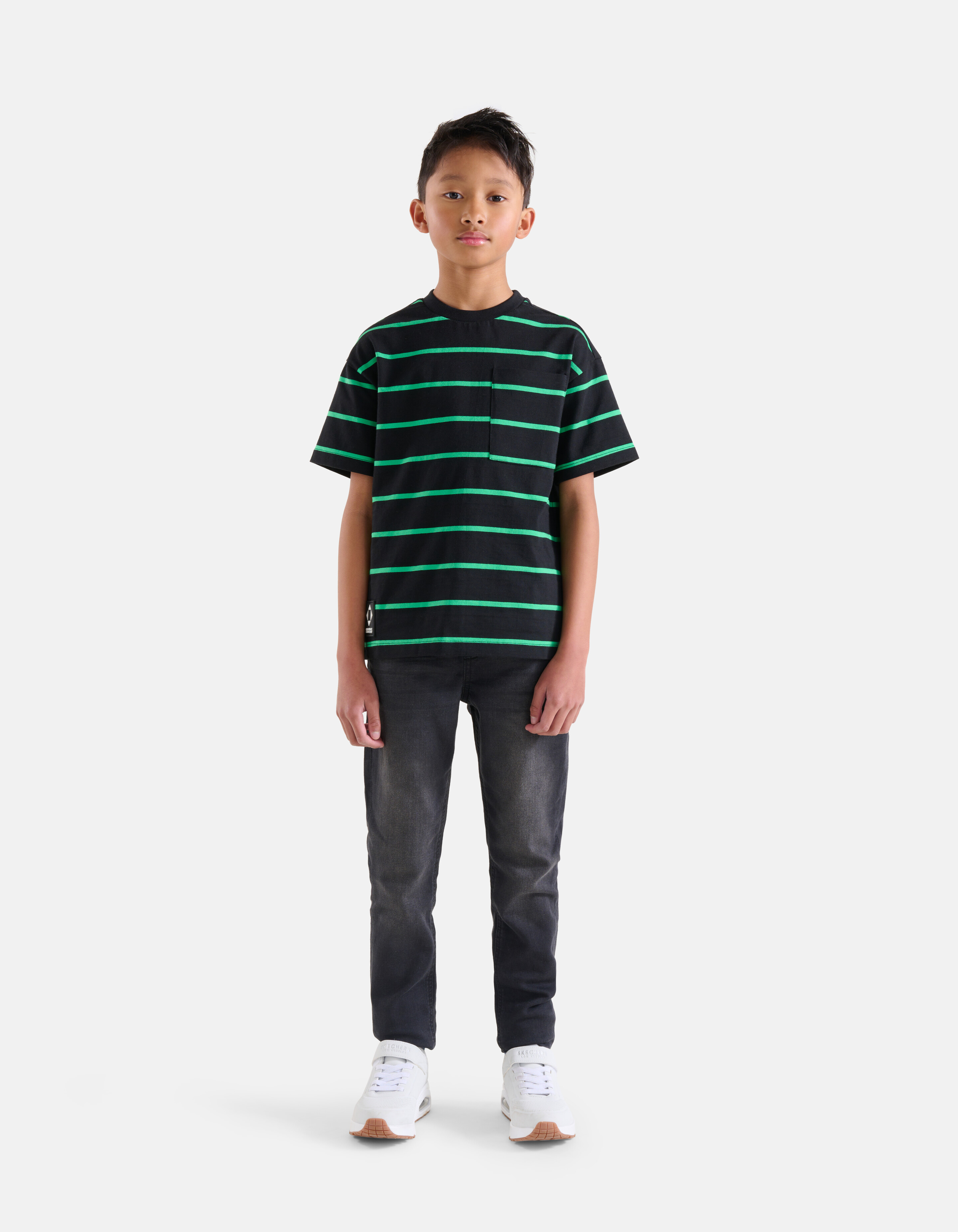Gestreiftes T-shirt Schwarz SHOEBY BOYS