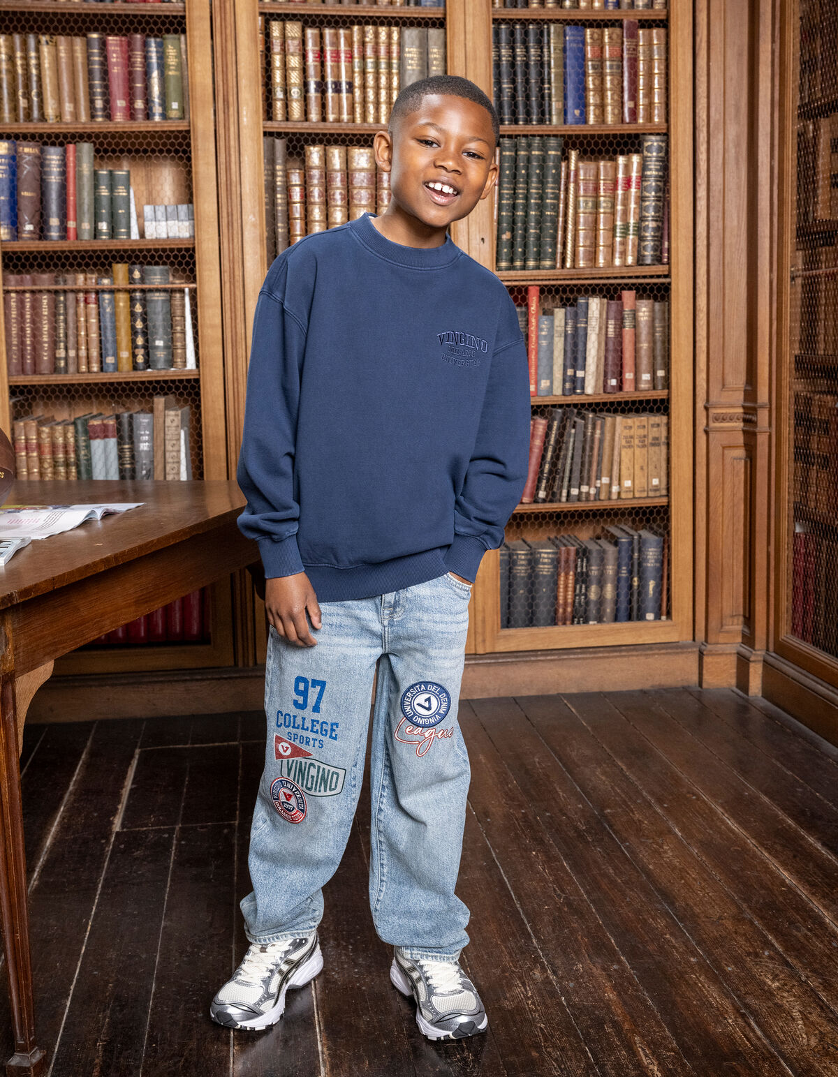 Embleem Relaxed Fit Jeans Blau SHOEBY BOYS