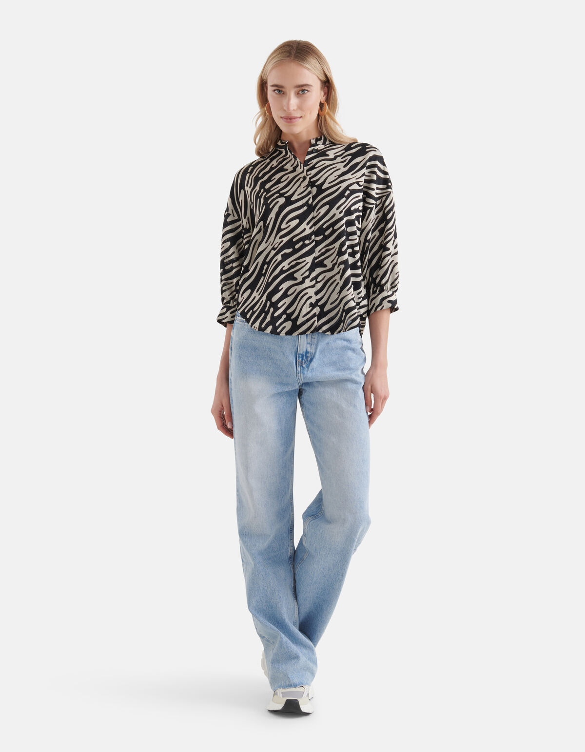 Zebra Burn Out Bluse Schwarz/Weiß SHOEBY WOMEN