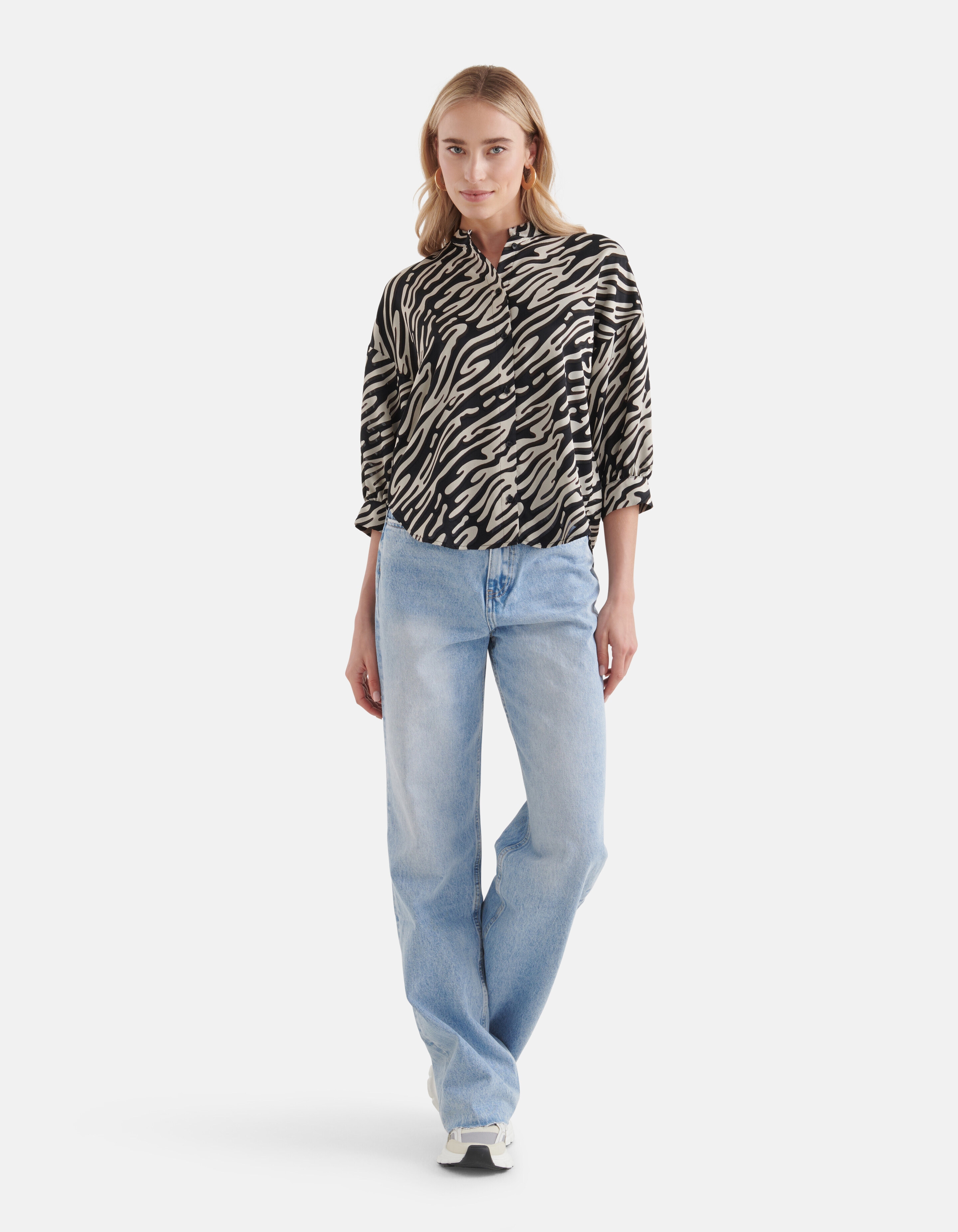 Zebra Burn Out Bluse Schwarz/Weiß SHOEBY WOMEN