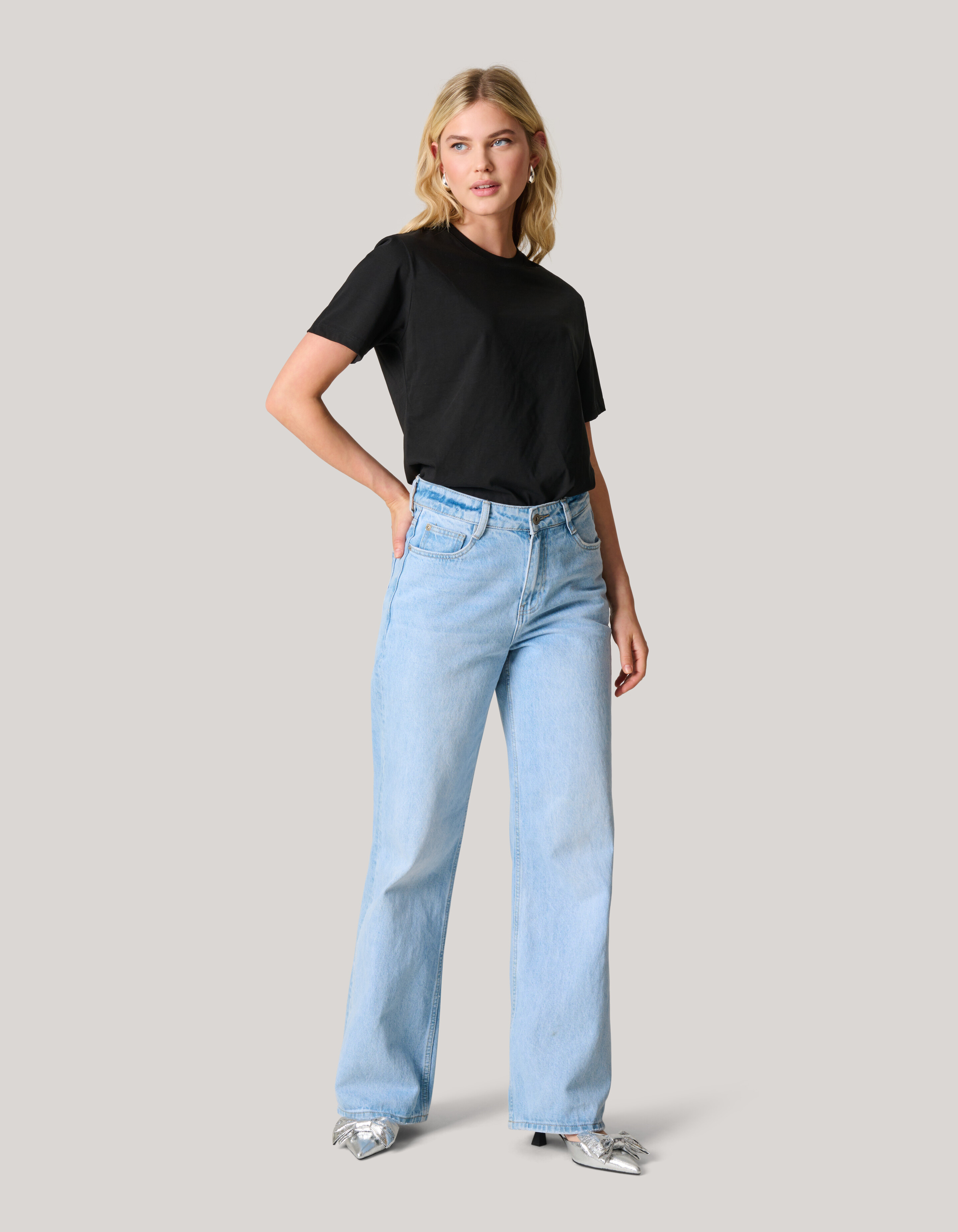 Basic T-Shirt SHOEBY WOMEN
