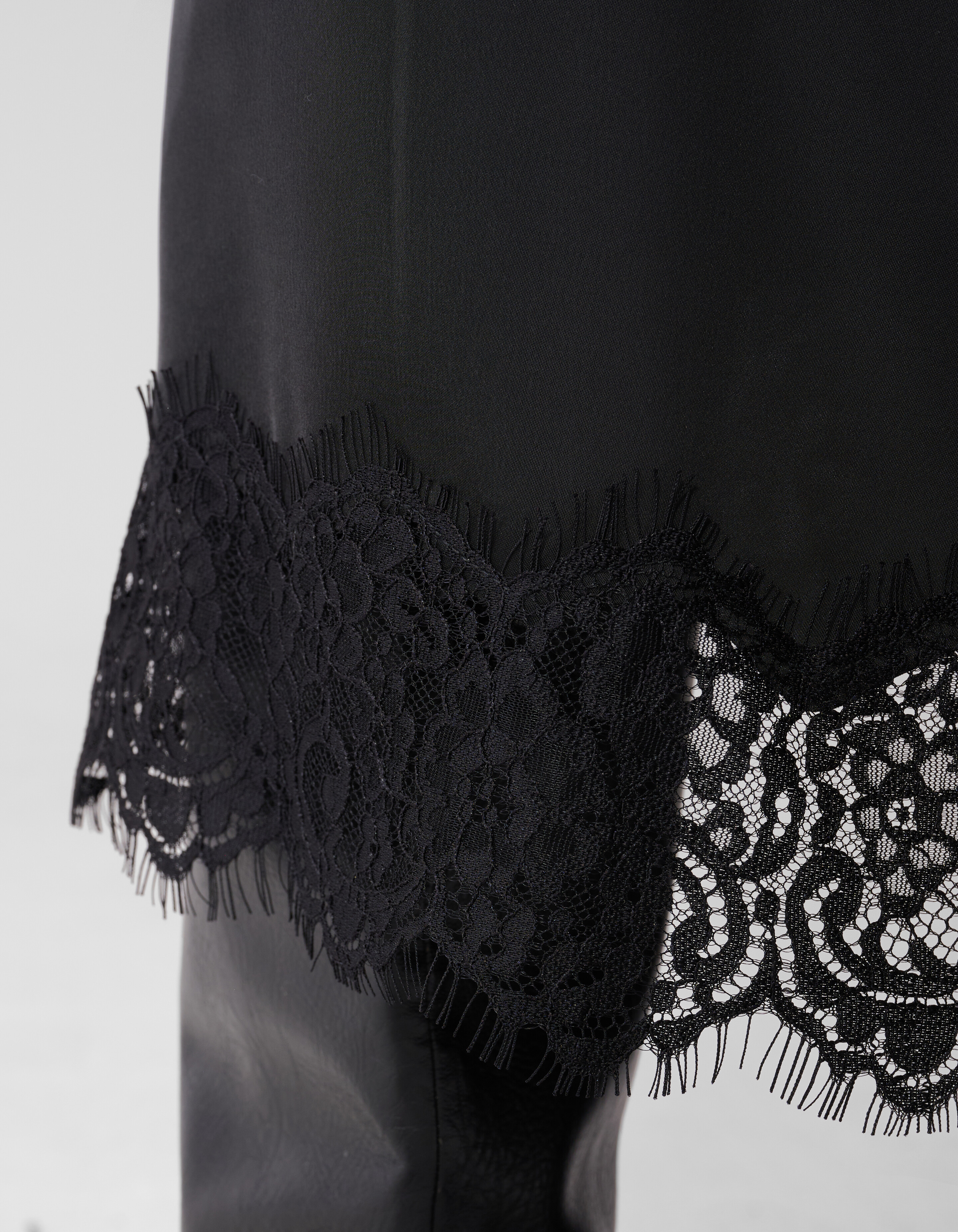 Kante Satin Maxi Rock Schwarz SHOEBY WOMEN