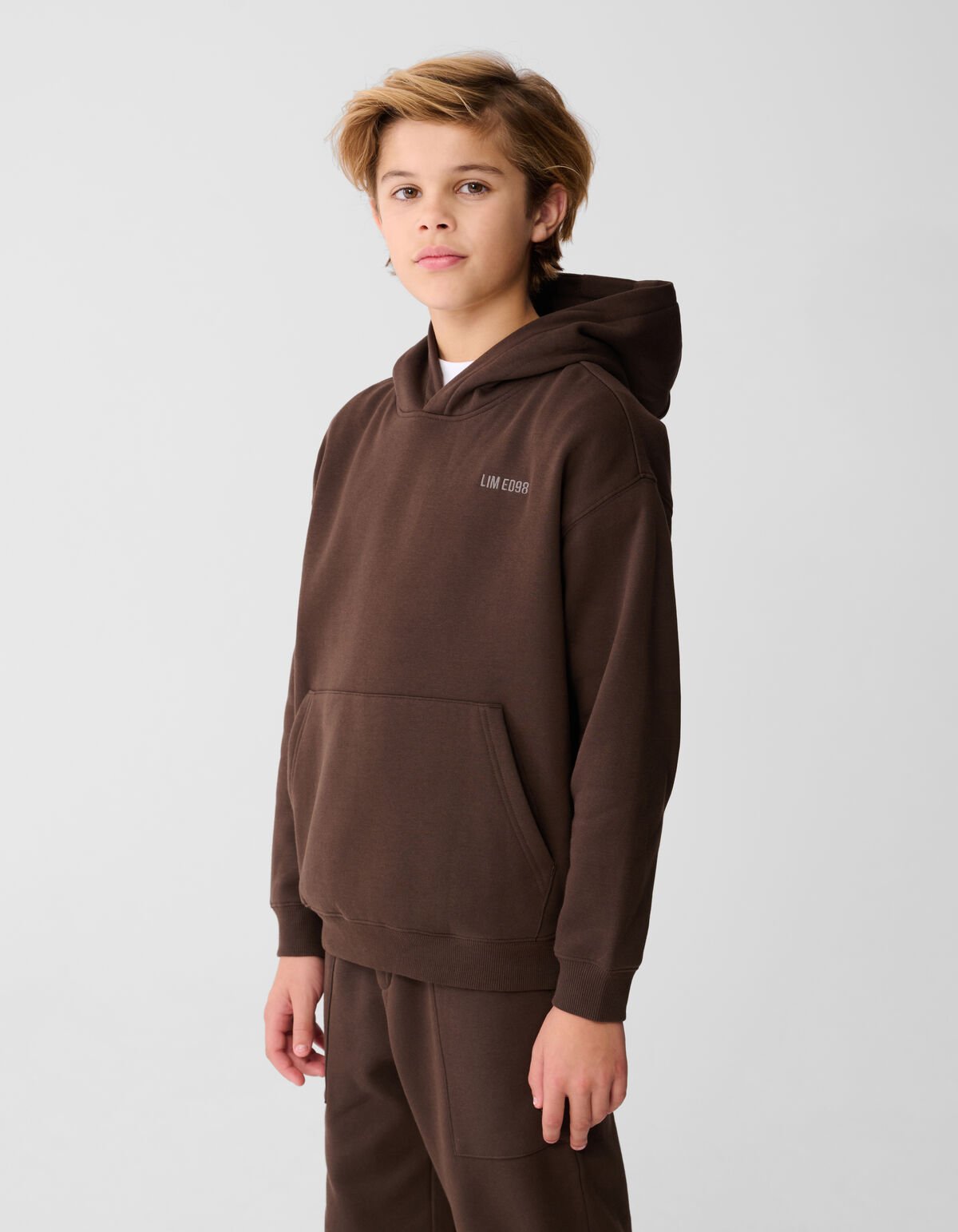 Chill Artwork Hoodie Dunkelbraun SHOEBY BOYS