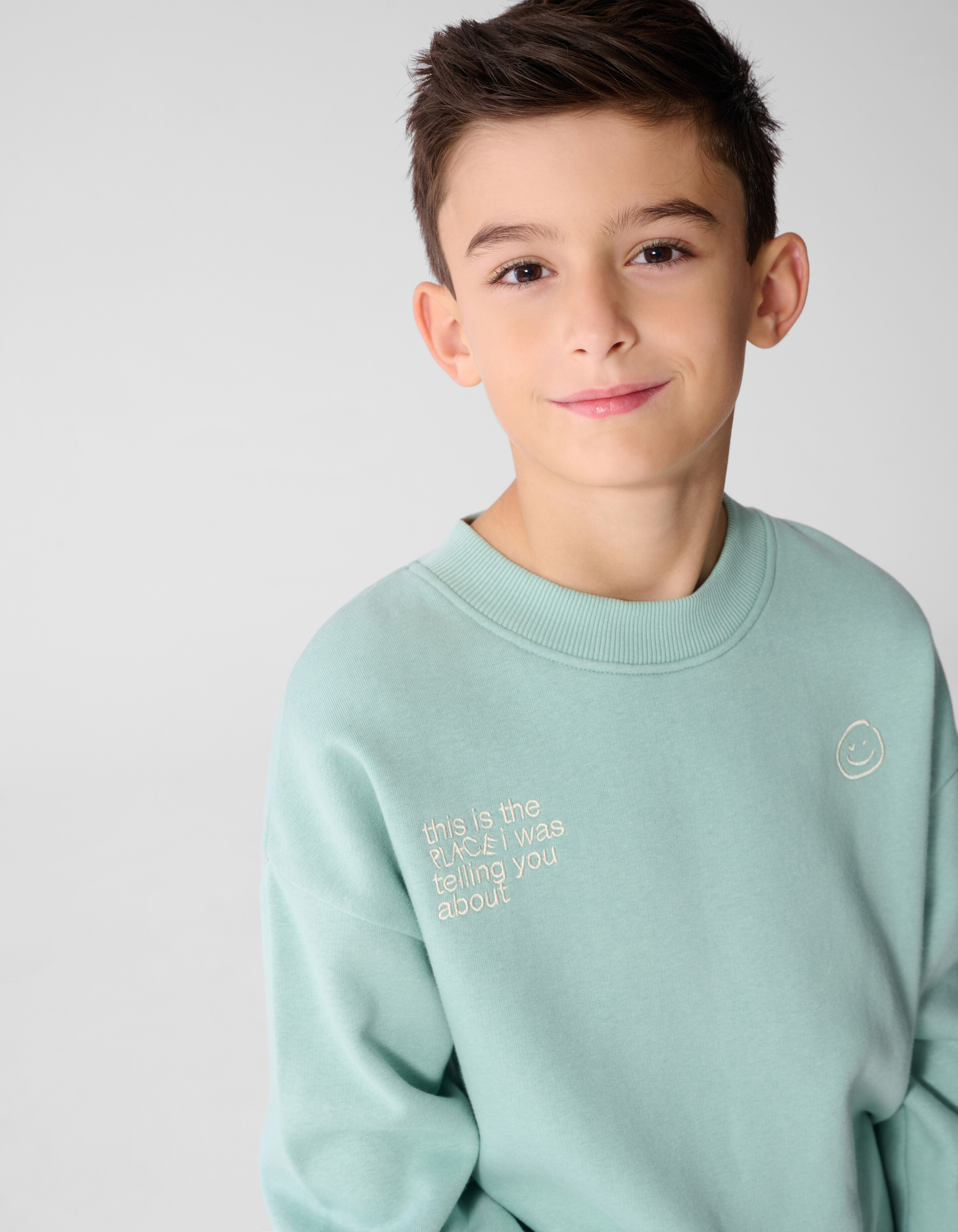 Oversized Artwork-Sweatshirt Hellgr&uuml;n SHOEBY BOYS
