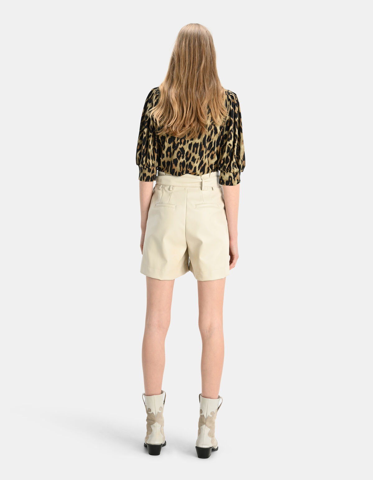 Vegane Leder Paperbag Shorts EKSEPT