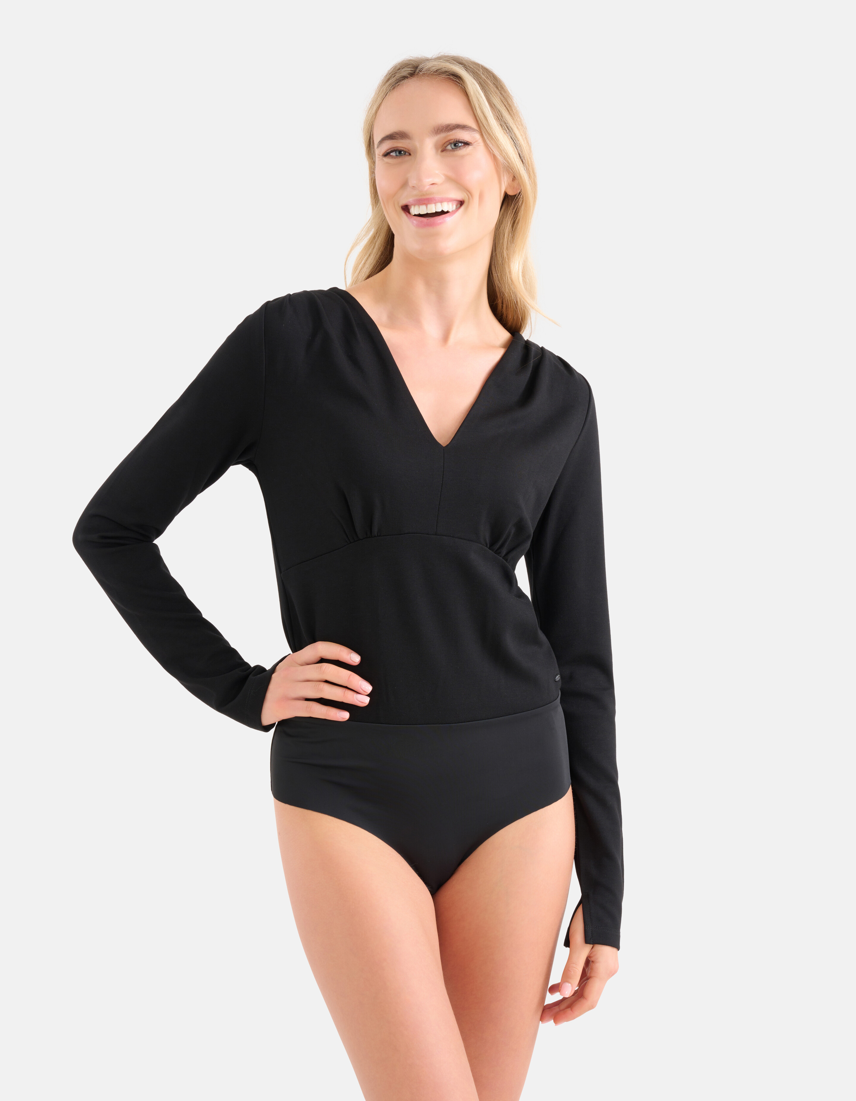 V-Ausschnitt Body Schwarz von Nicolette SHOEBY WOMEN