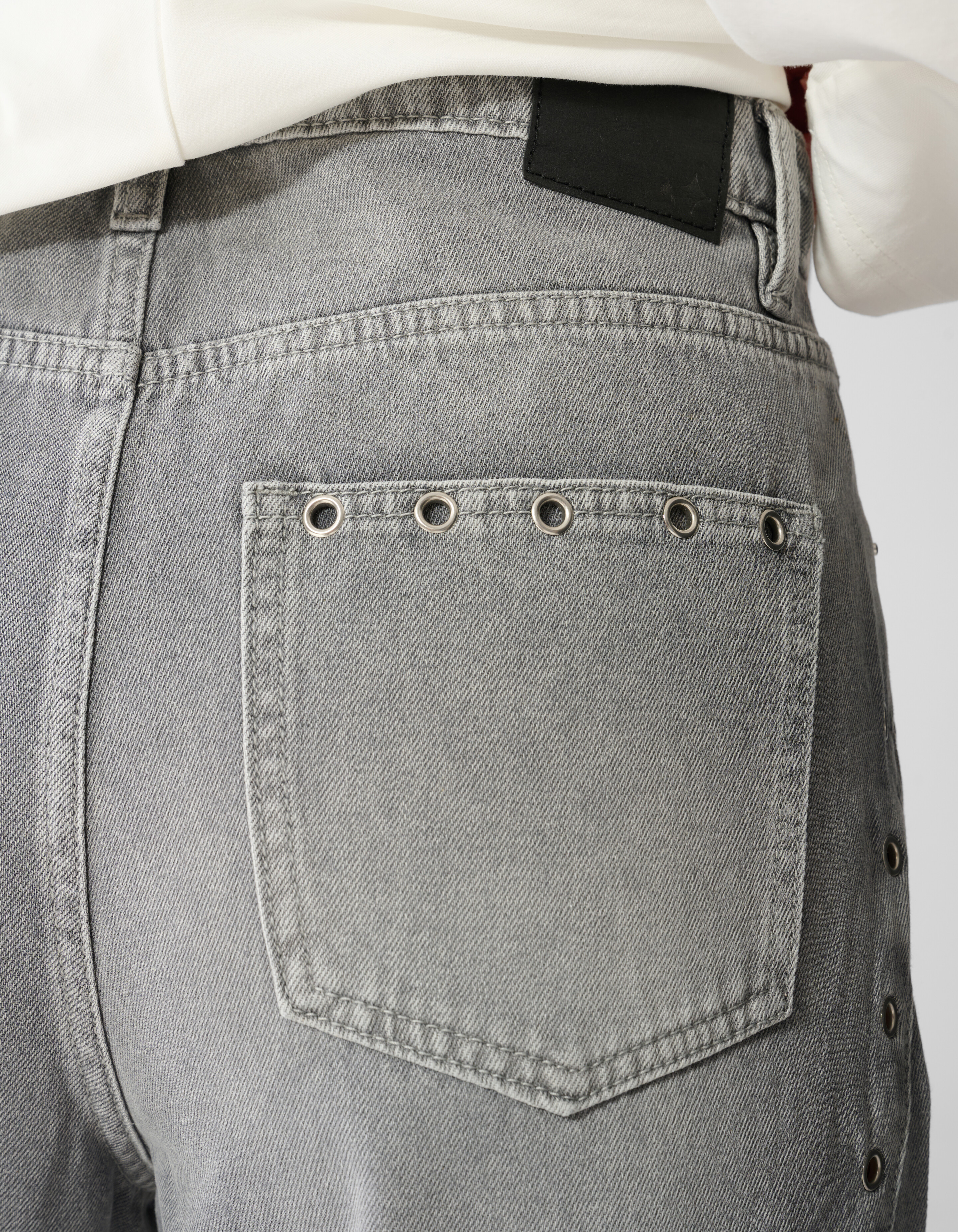 Eyelet Barrel Fit Jeans Grau SHOEBY WOMEN