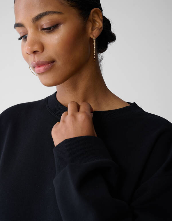 Oversized Sweatshirt-Kleid mit Rüschen Schwarz By SHOEBY WOMEN