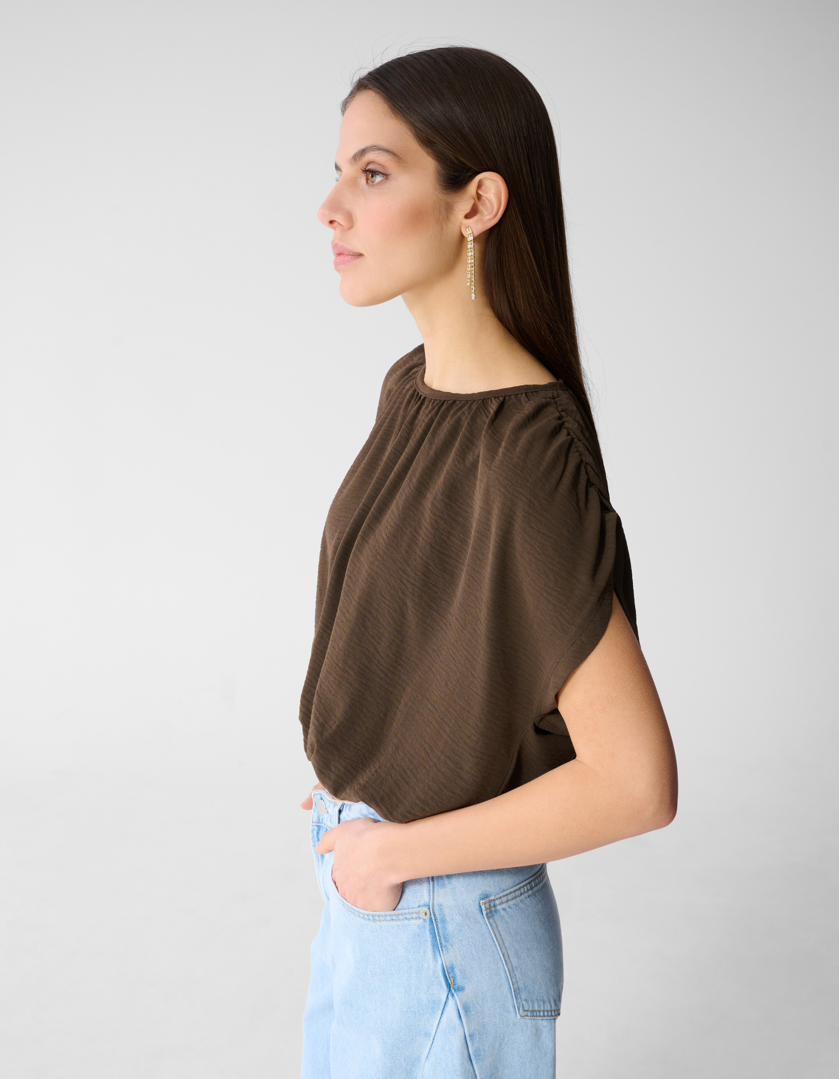 Twist Schouder Top Bruin SHOEBY WOMEN