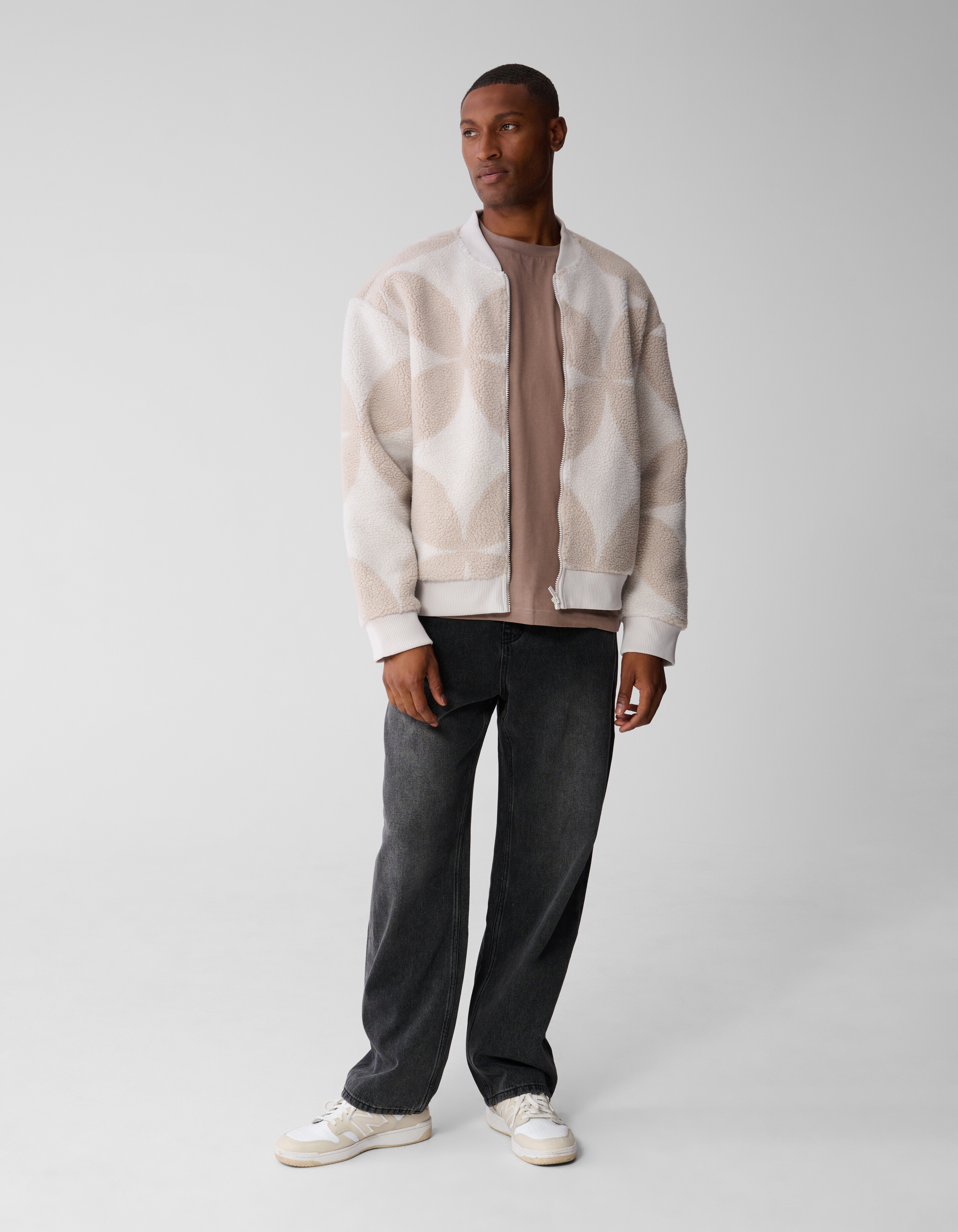 Baggy Fit Jeans Dunkelgrau L34 SHOEBY MEN