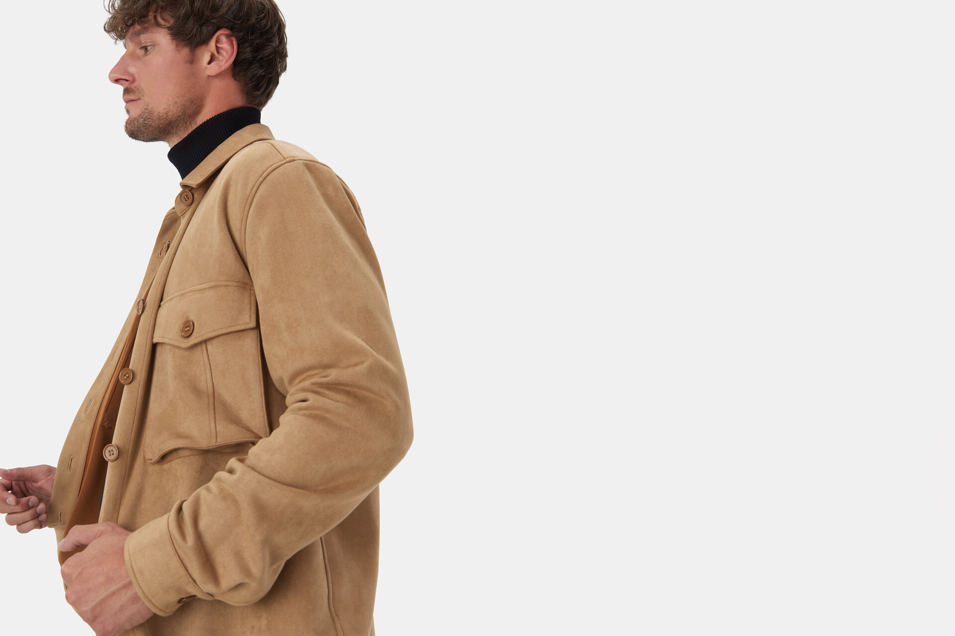Overshirt aus Veloursleder REFILL