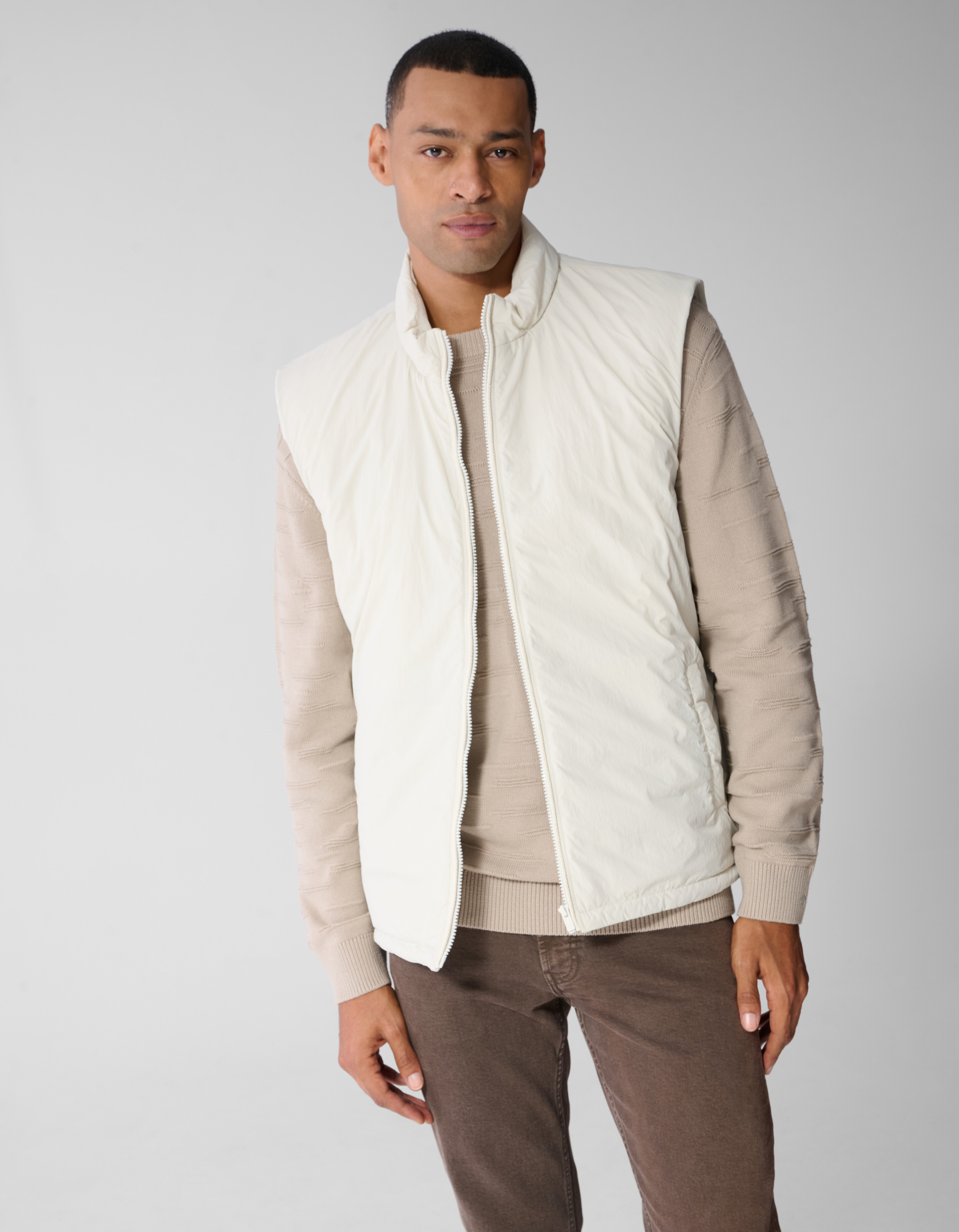 Bodywarmer mit Logo in Regular Fit Sand SHOEBY MEN
