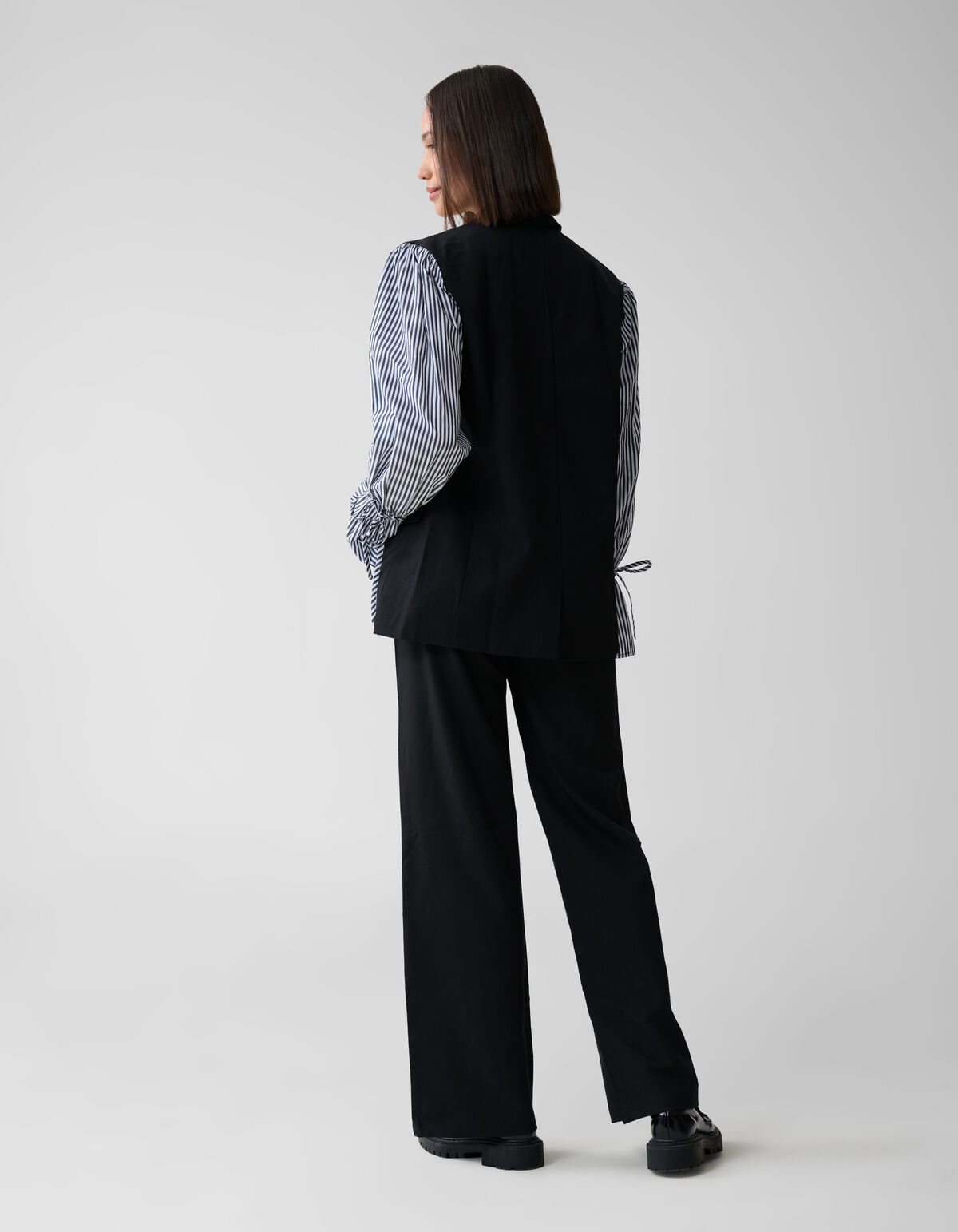 Blazer mit Popeline-&Auml;rmeln Schwarz SHOEBY WOMEN