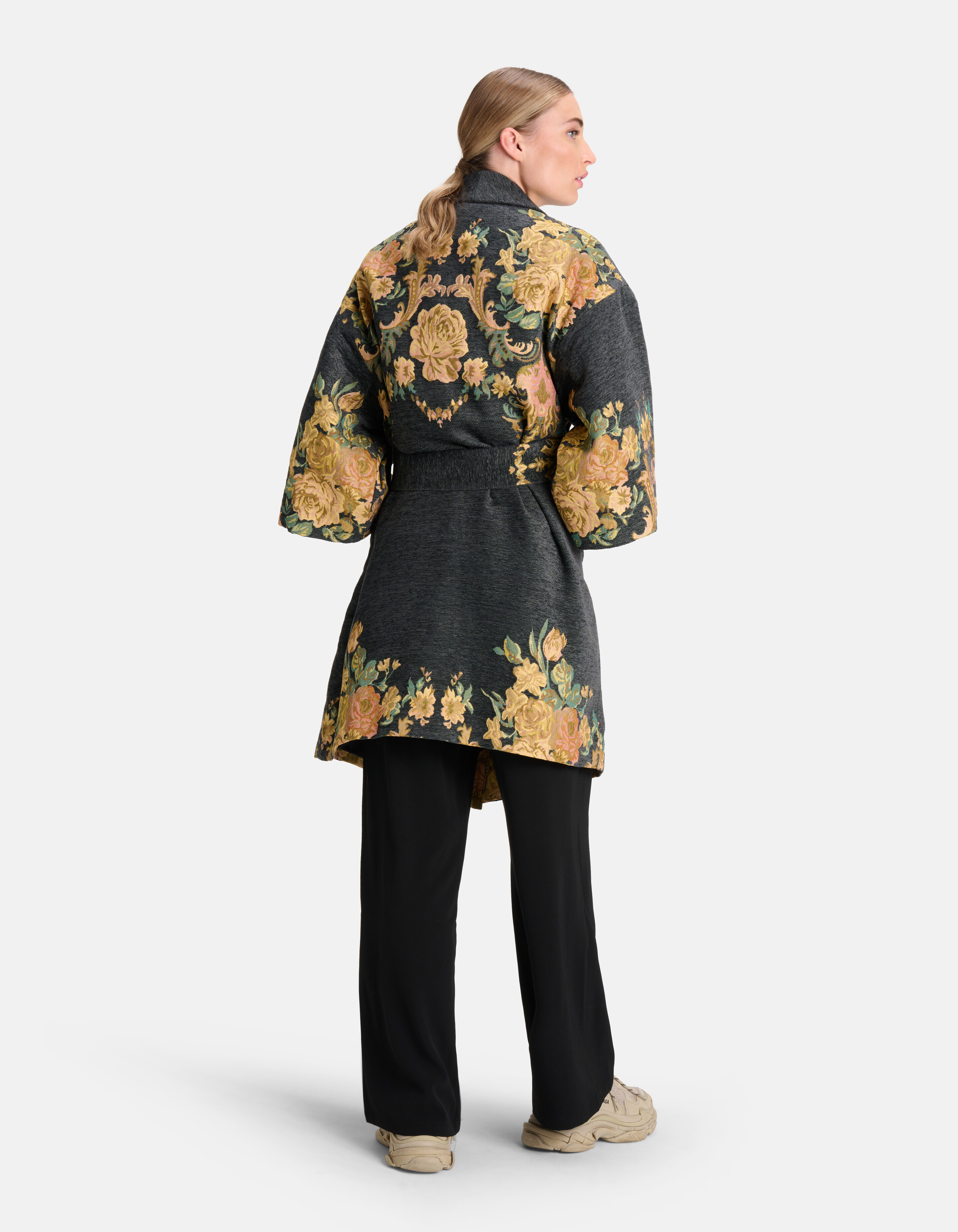 Jacquard-Kimono mit Blumendruck Dunkelgrau von Mie SHOEBY WOMEN