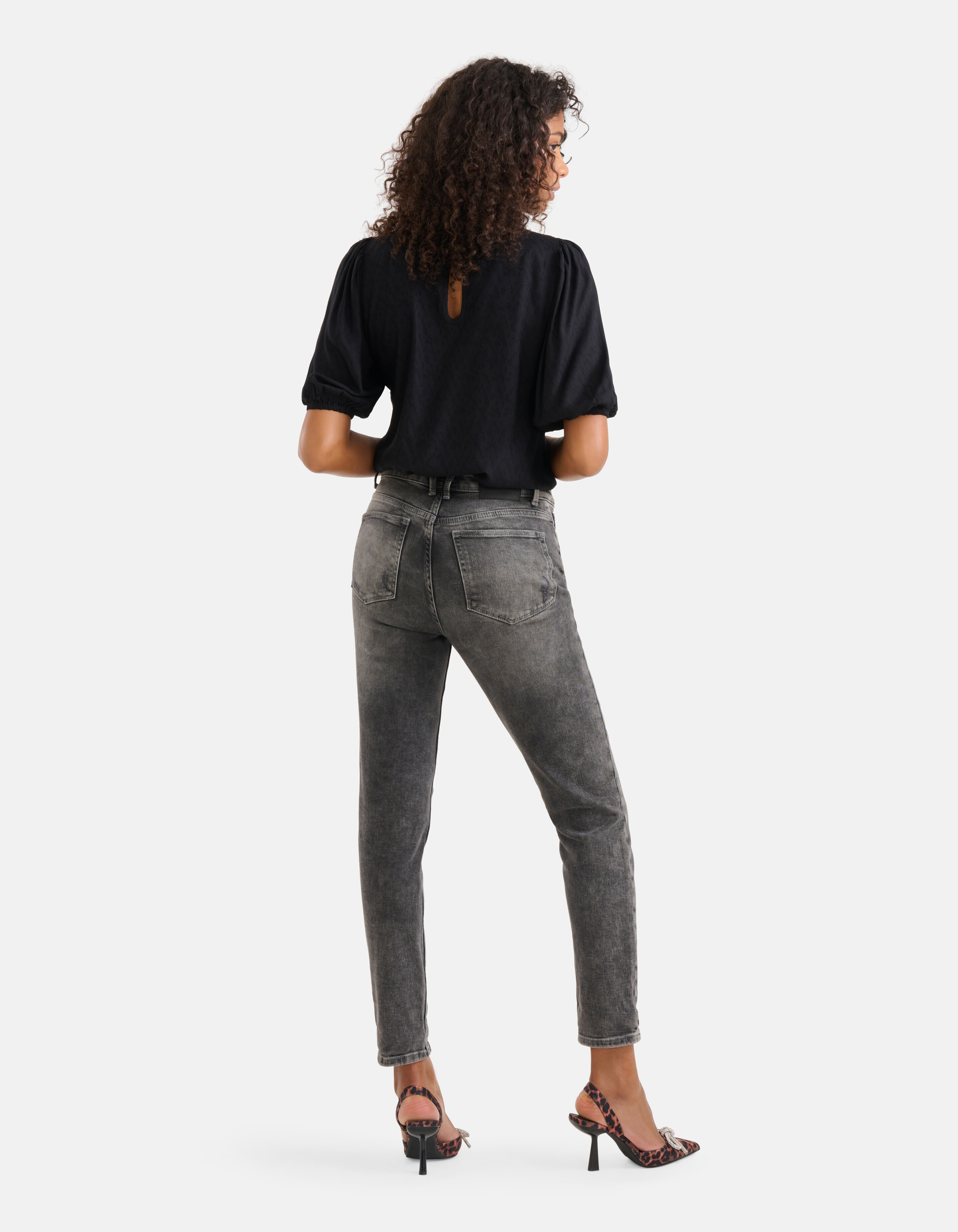 Mom Jeans Grau SHOEBY WOMEN