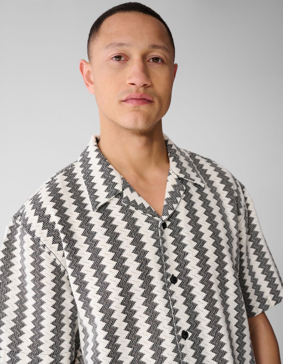 Gewebtes Overshirt Schwarz SHOEBY MEN